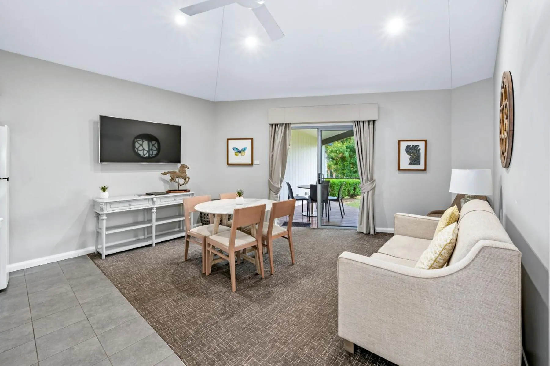 Living room in Hunter Oasis