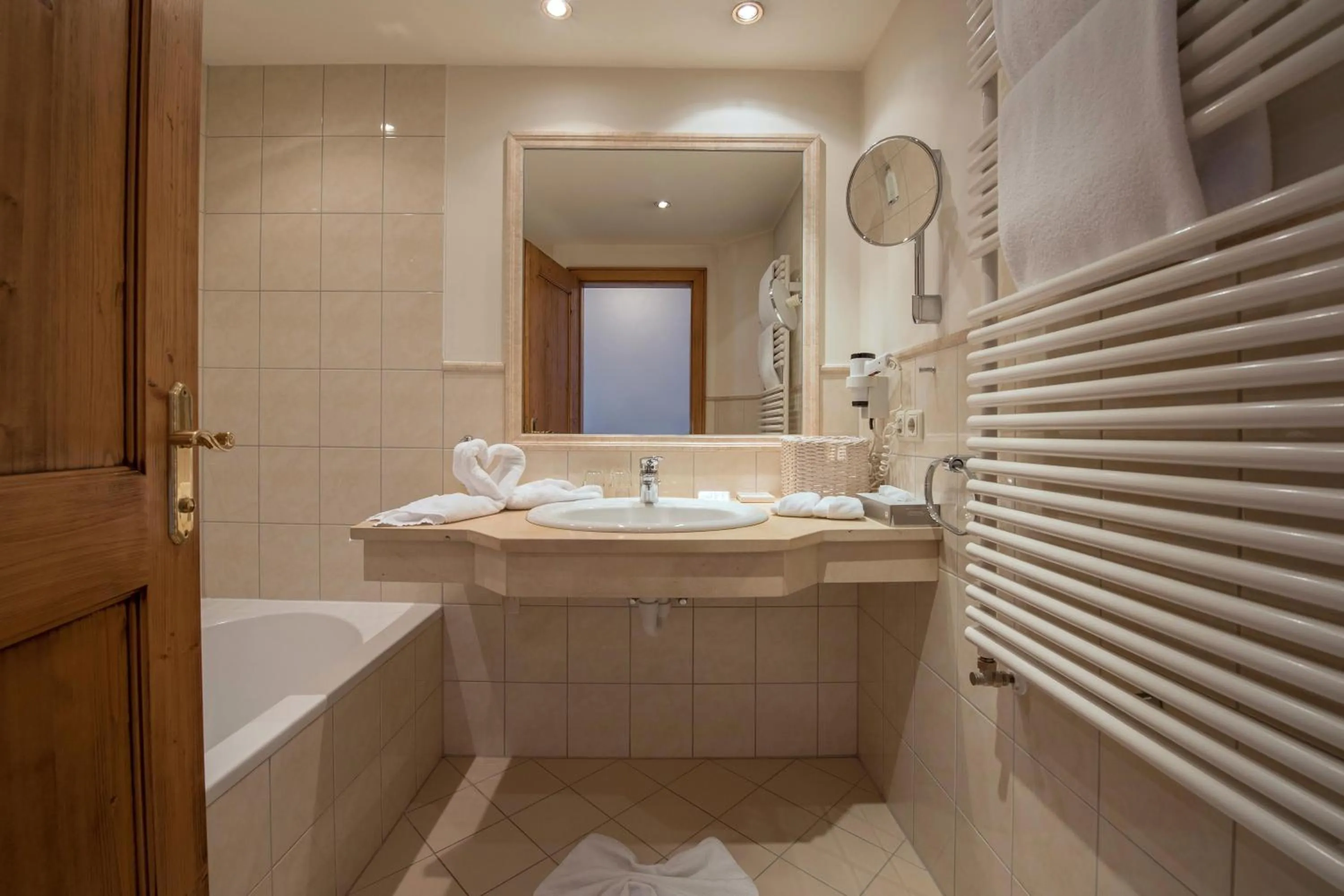 Bathroom in Hotel Alpenblick Zillertal