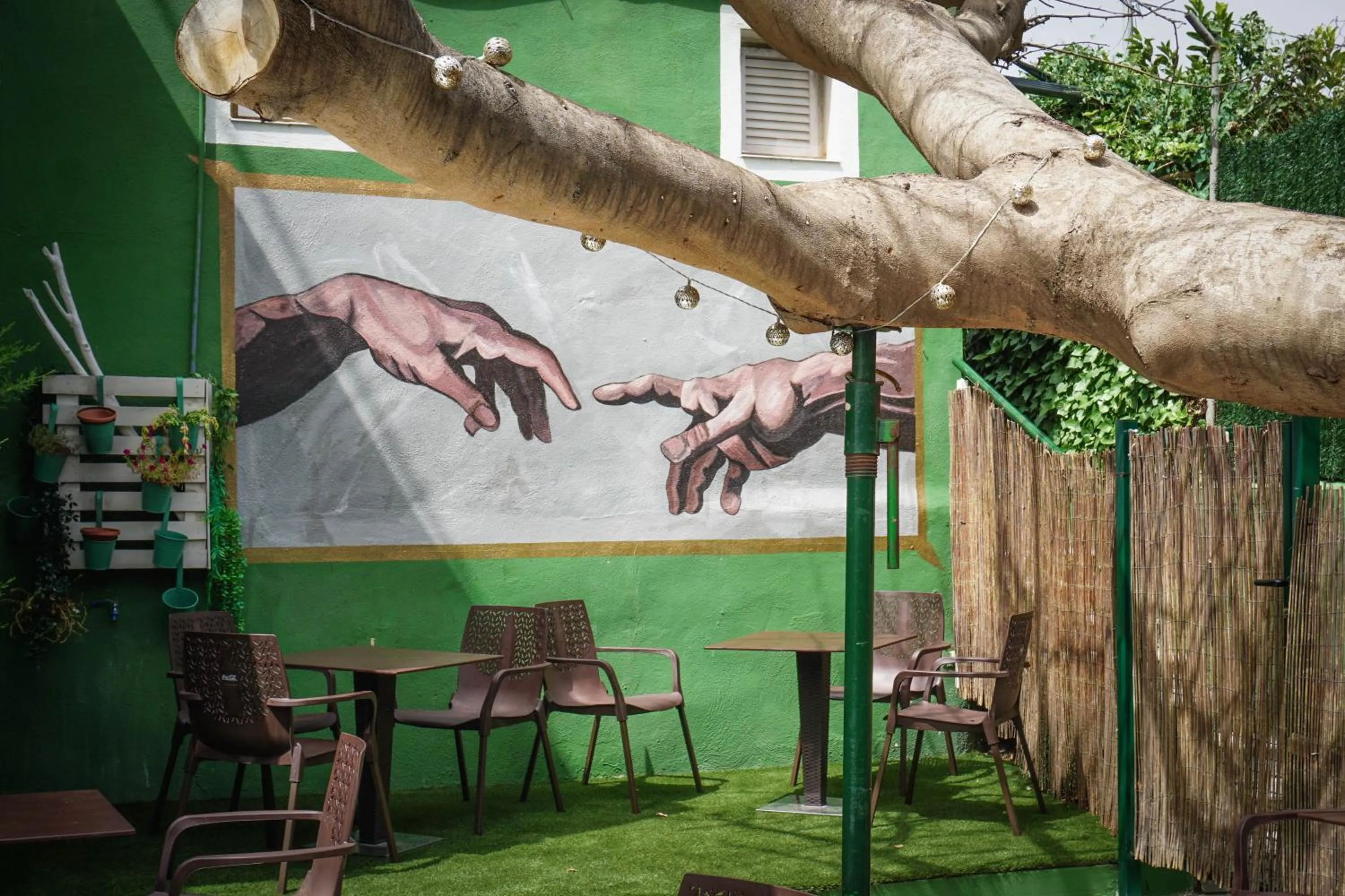 Spring in La Casa Verde