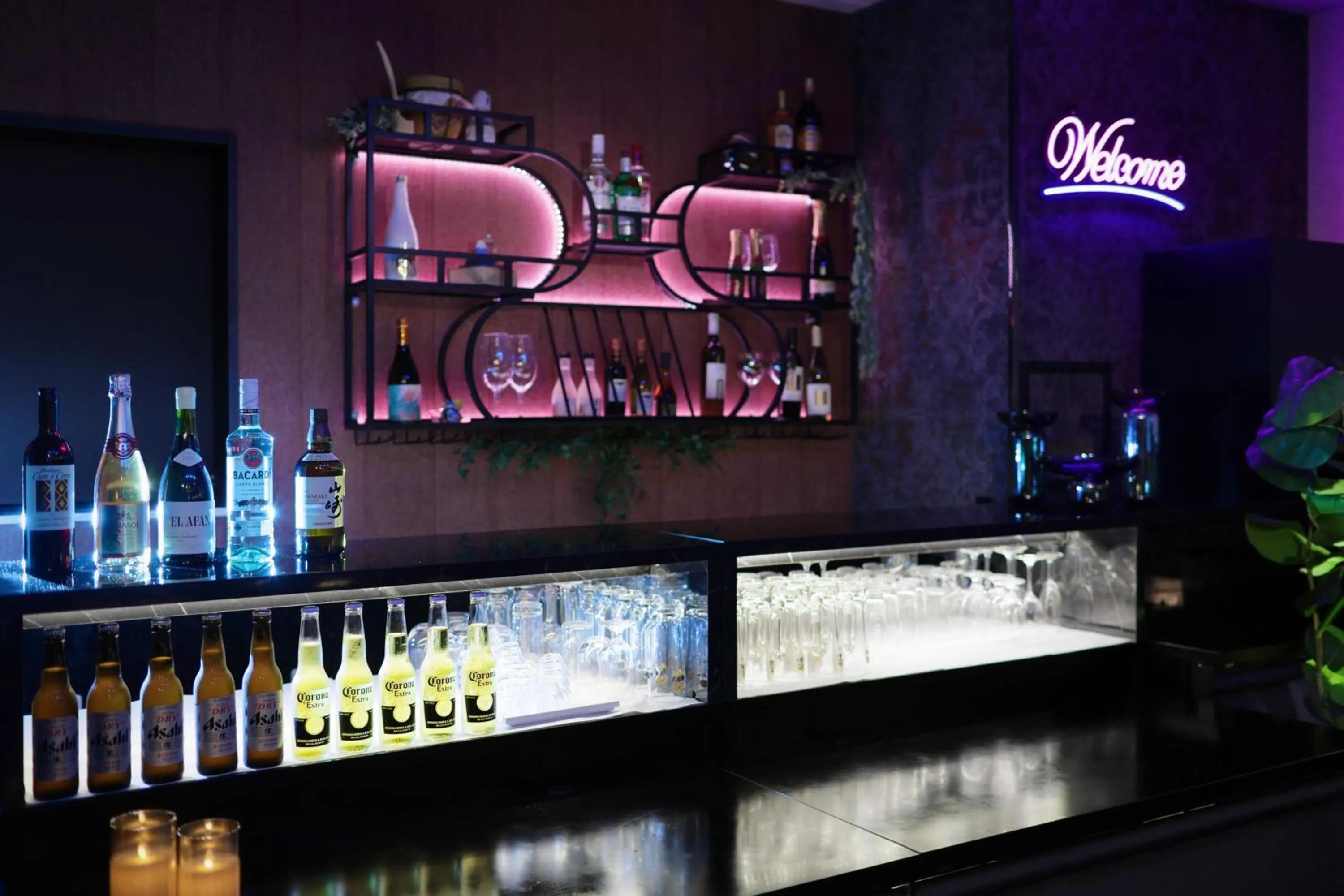 Restaurant/places to eat in Kuromon Crystal Hotel