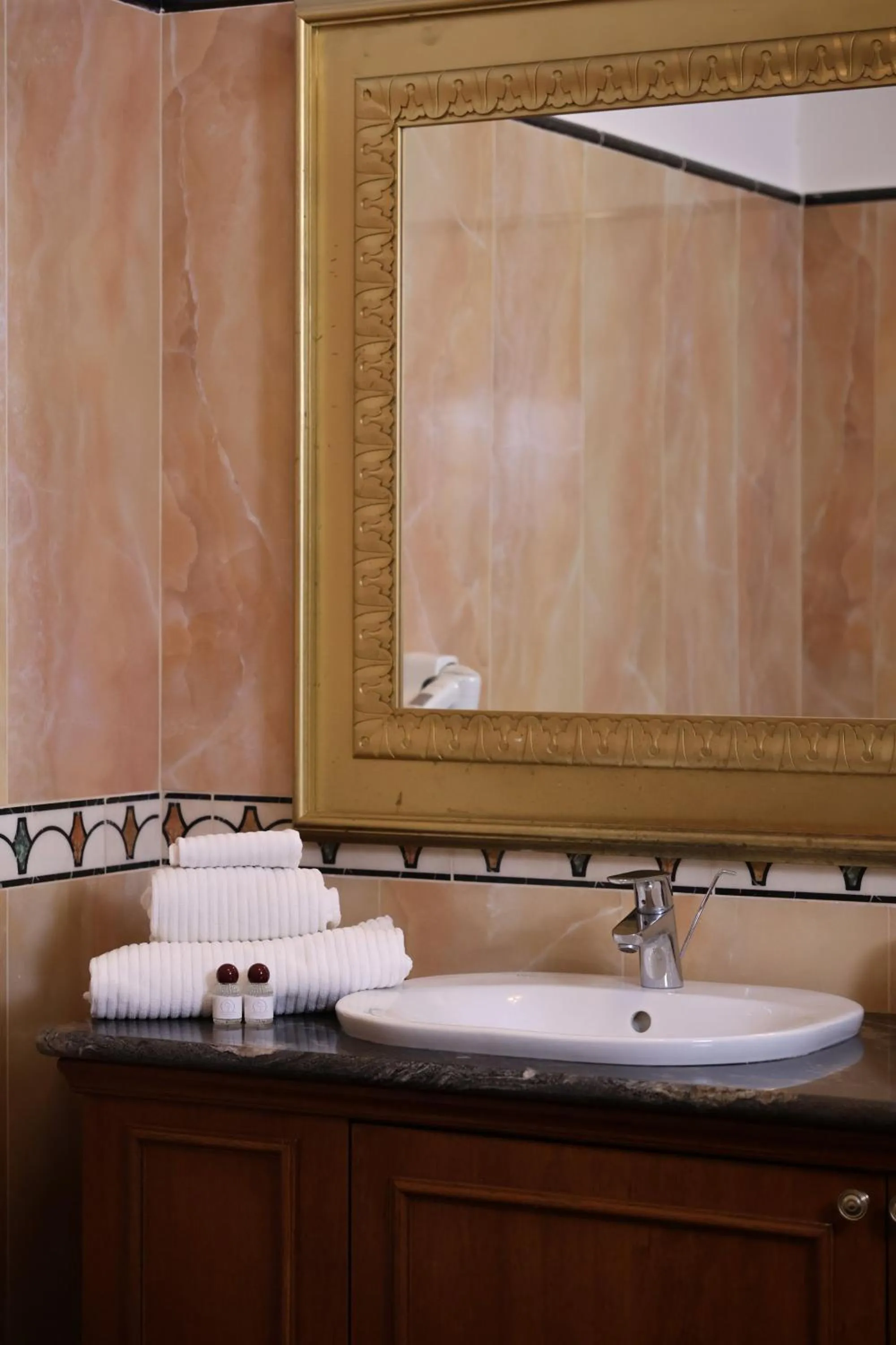 Bathroom in Hotel Borgo Don Chisciotte