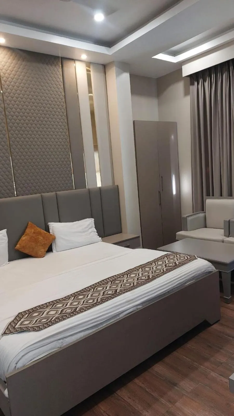 Bed in Hotel Rajshree