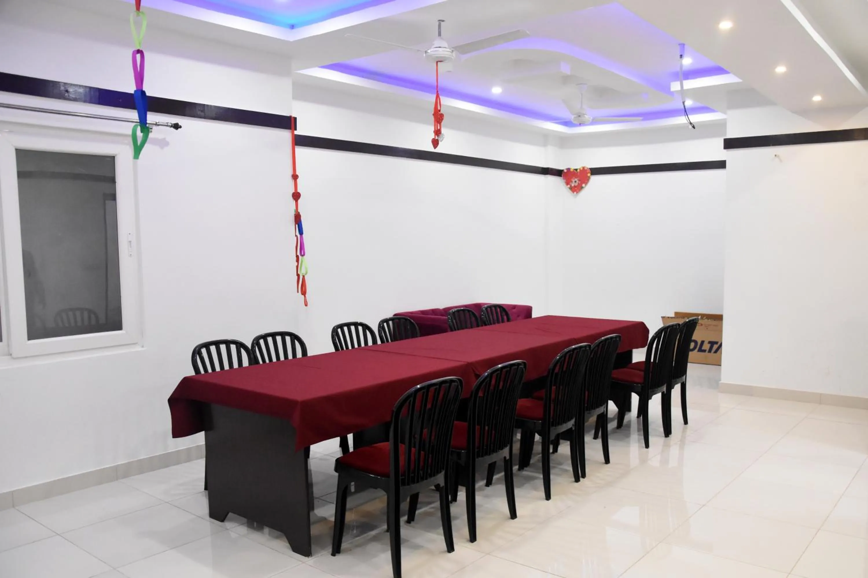 Area and facilities in Hotel Rajshree