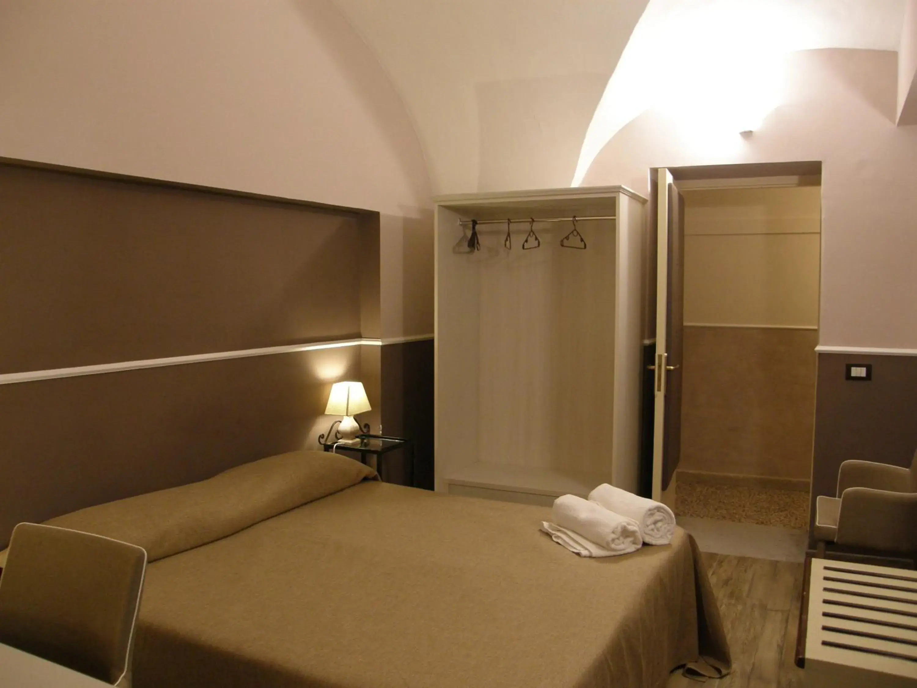 Standard Double or Twin Room in Il Gattopardo House Standard Double or Twin Room in Il Gattopardo House