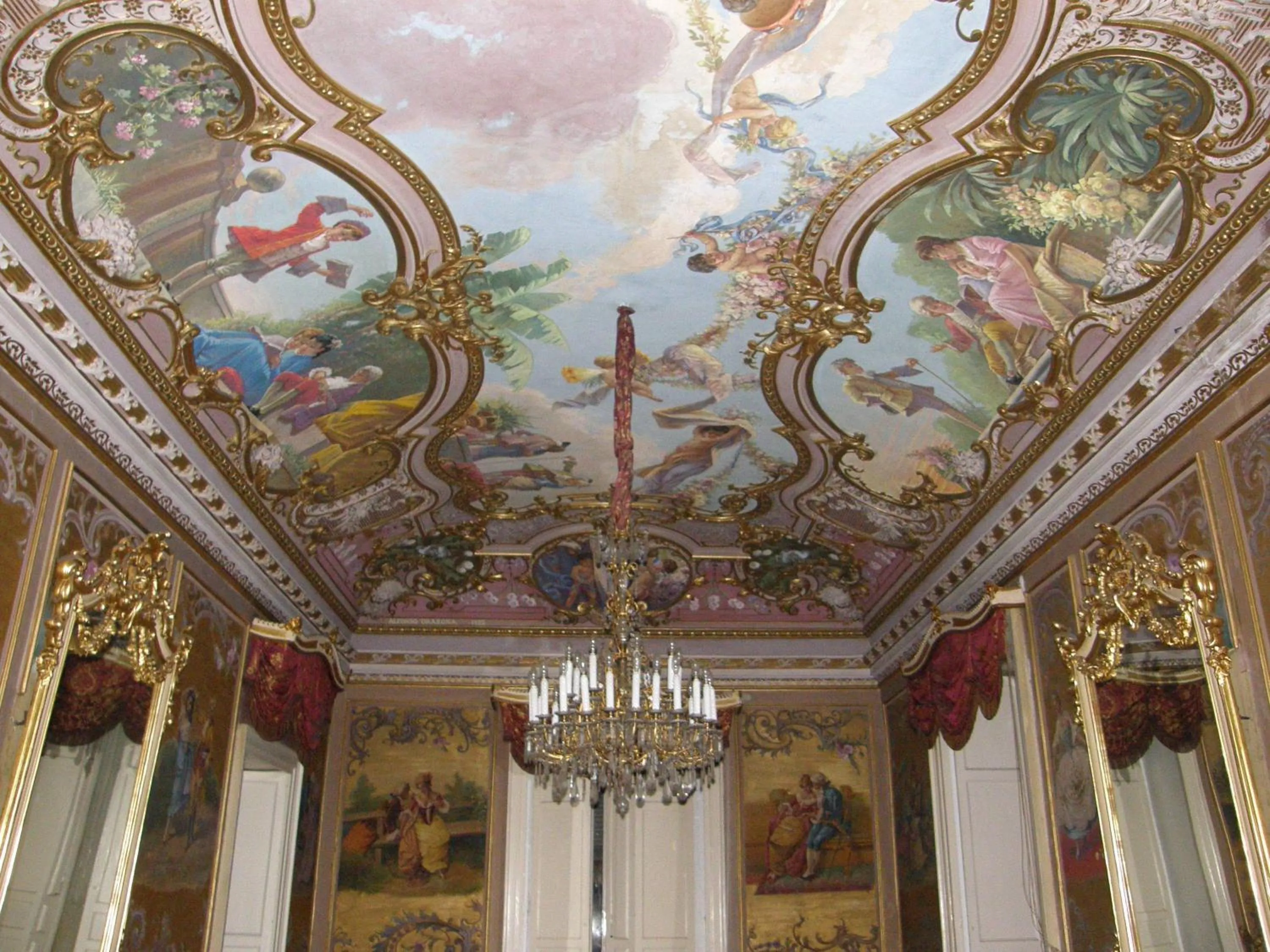 Decorative detail in Il Gattopardo House