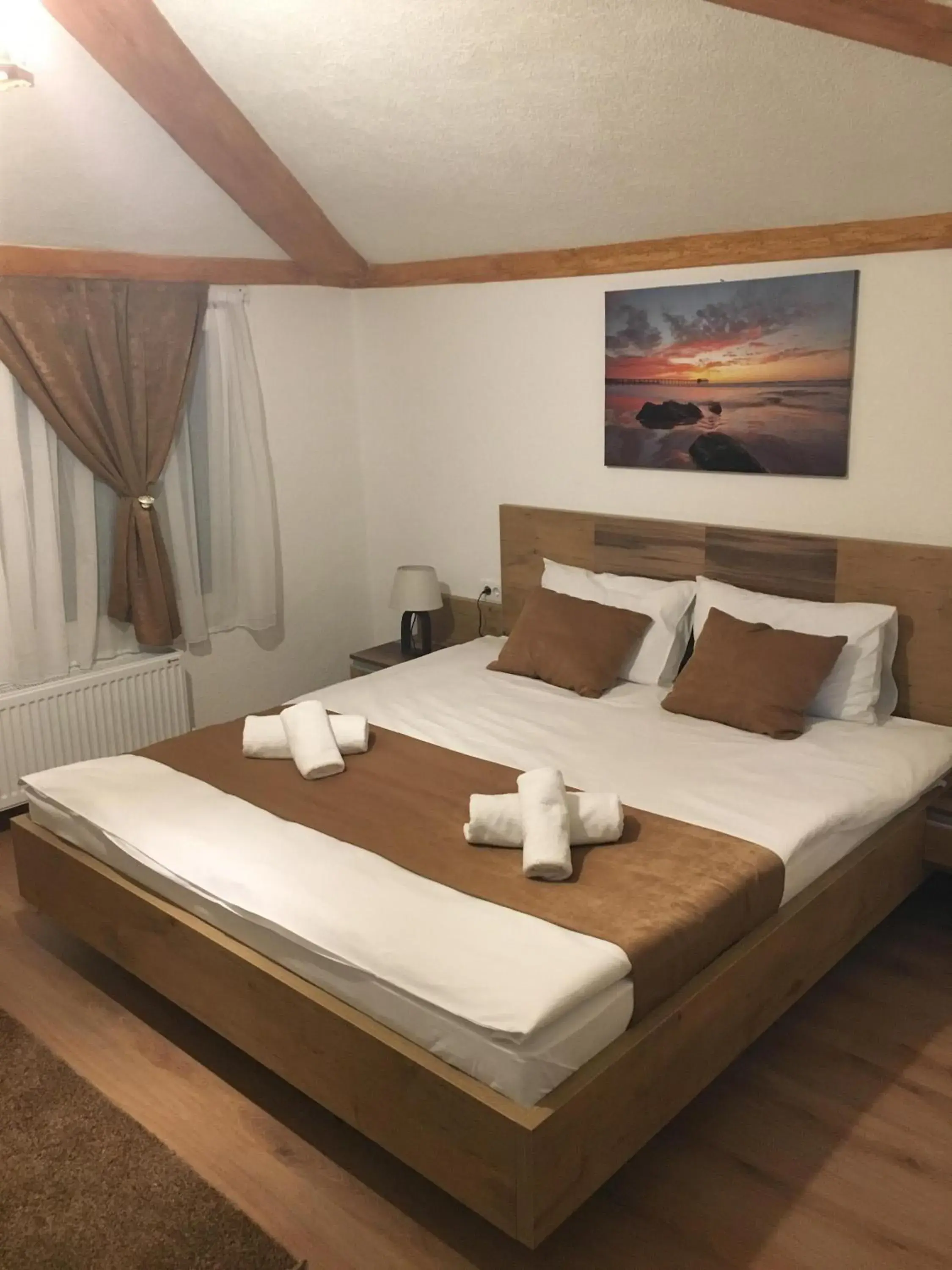 Double Room with Private Bathroom in Bed and Breakfast Divanhana Double Room with Private Bathroom in Bed and Breakfast Divanhana
