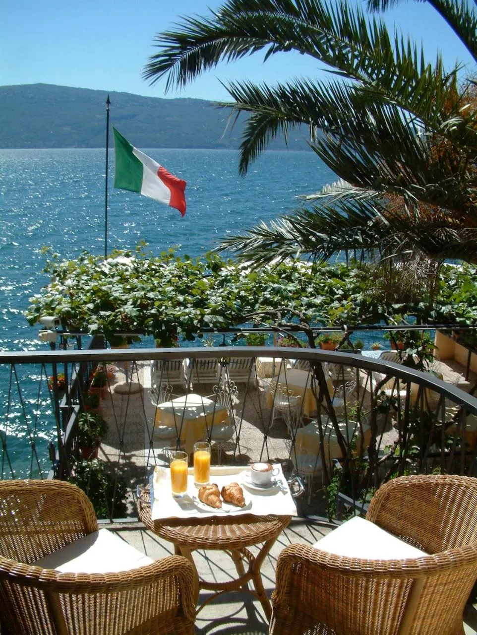 Balcony/Terrace in Hotel Du Lac