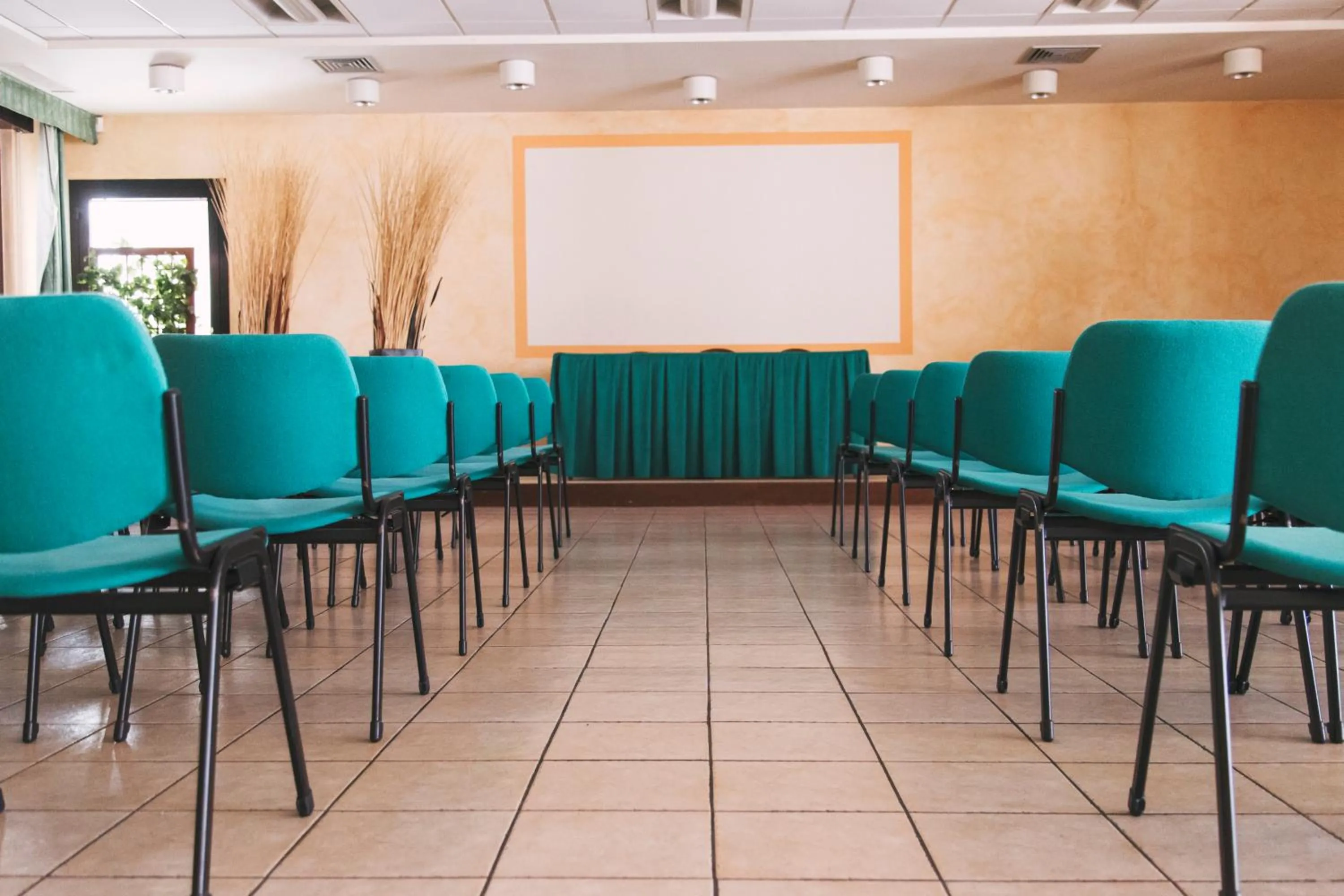 Business facilities in Hotel Clementi