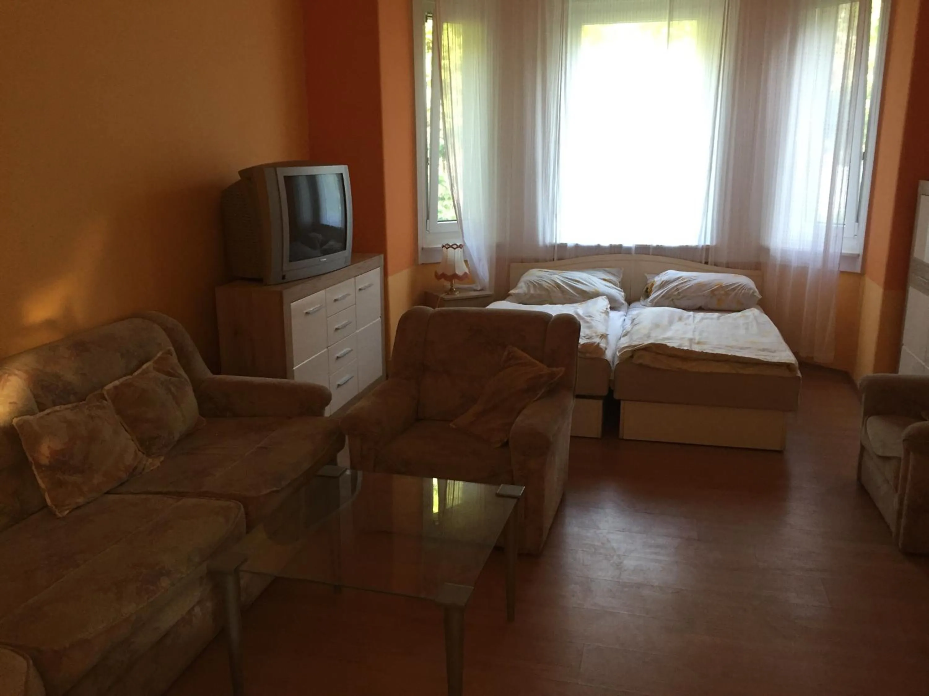 Bed in Pálma Apartmanház Siófok