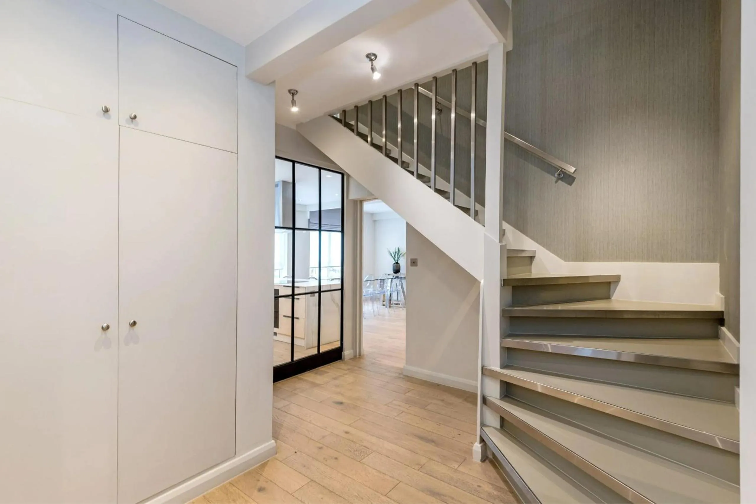 storage in Buckingham & Lloyds