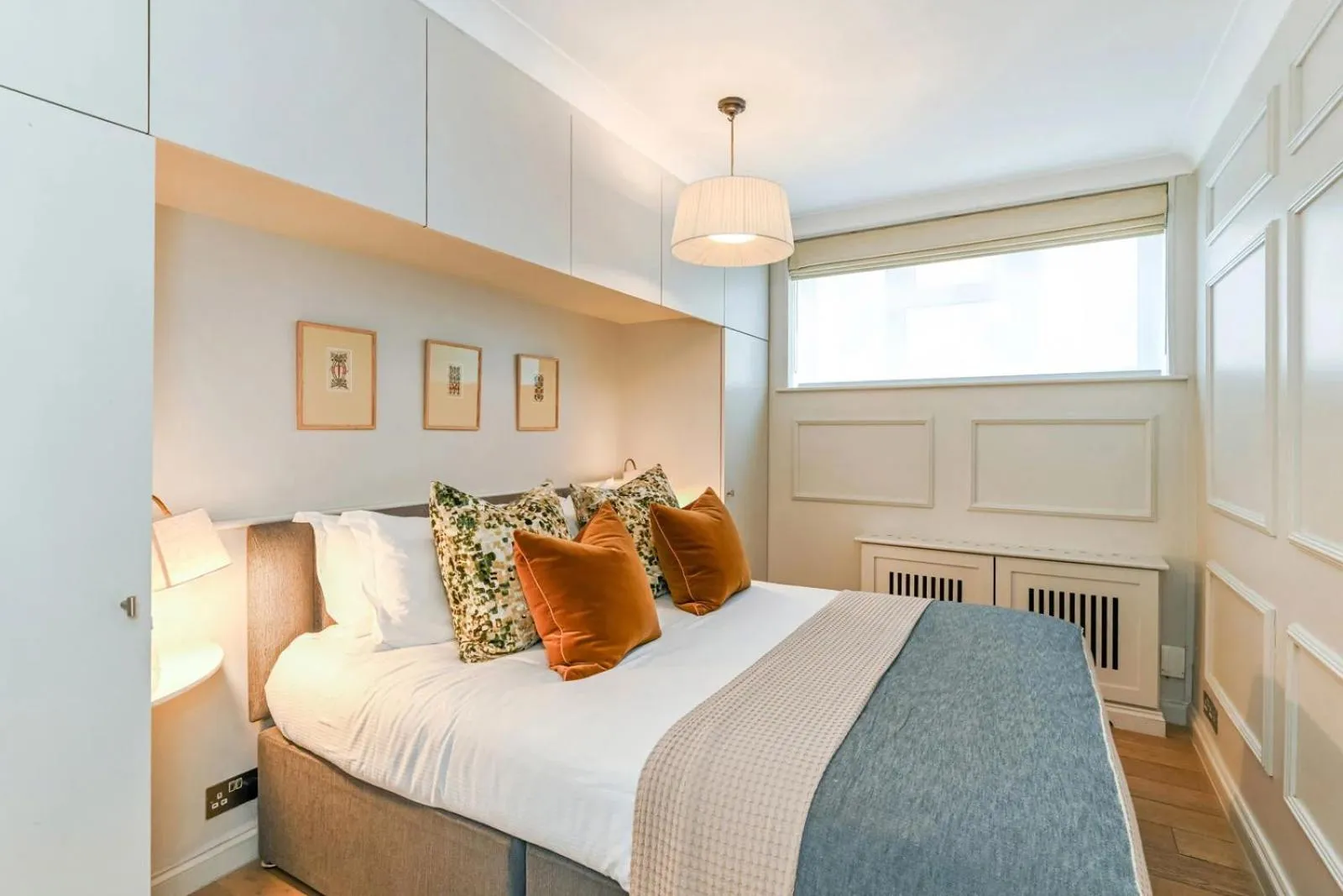 Bed in Buckingham & Lloyds