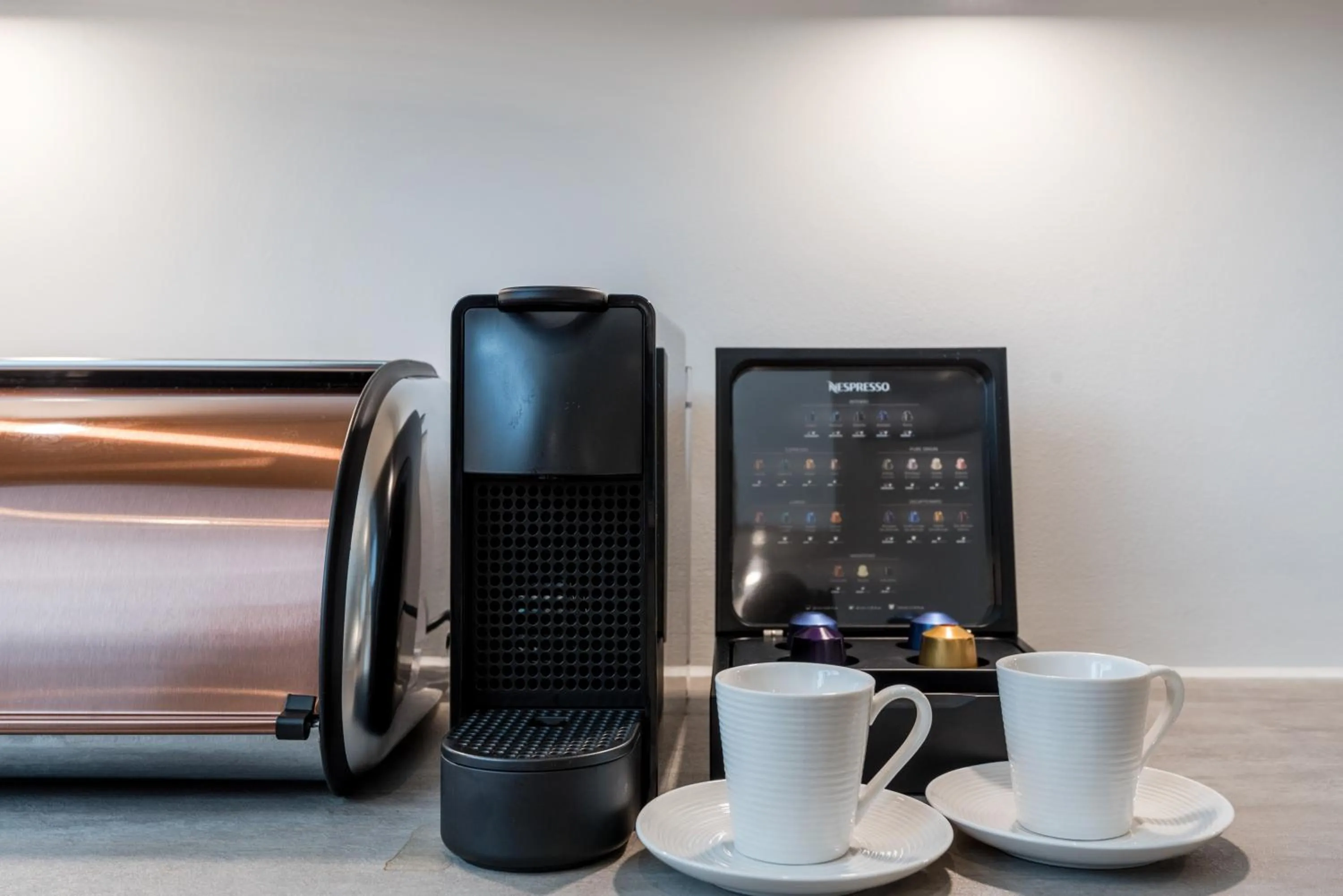 Coffee/tea facilities in Buckingham & Lloyds