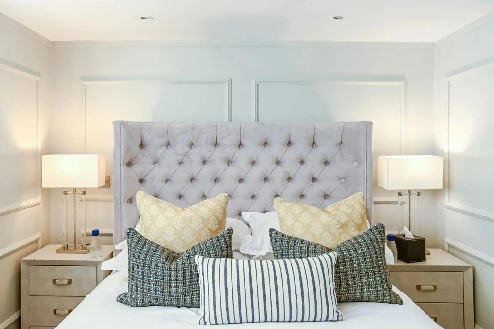 Bed in Buckingham & Lloyds