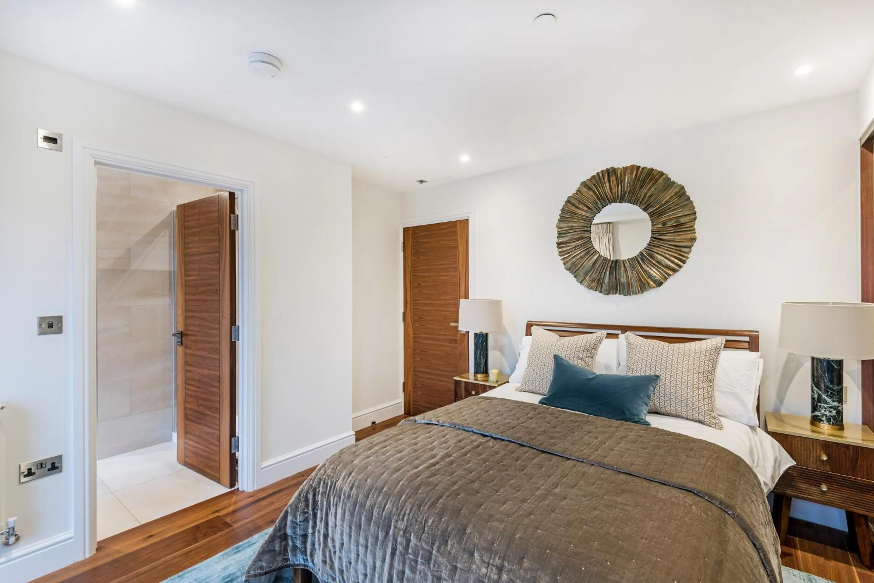 The Four Bedroom Loft in Buckingham & Lloyds