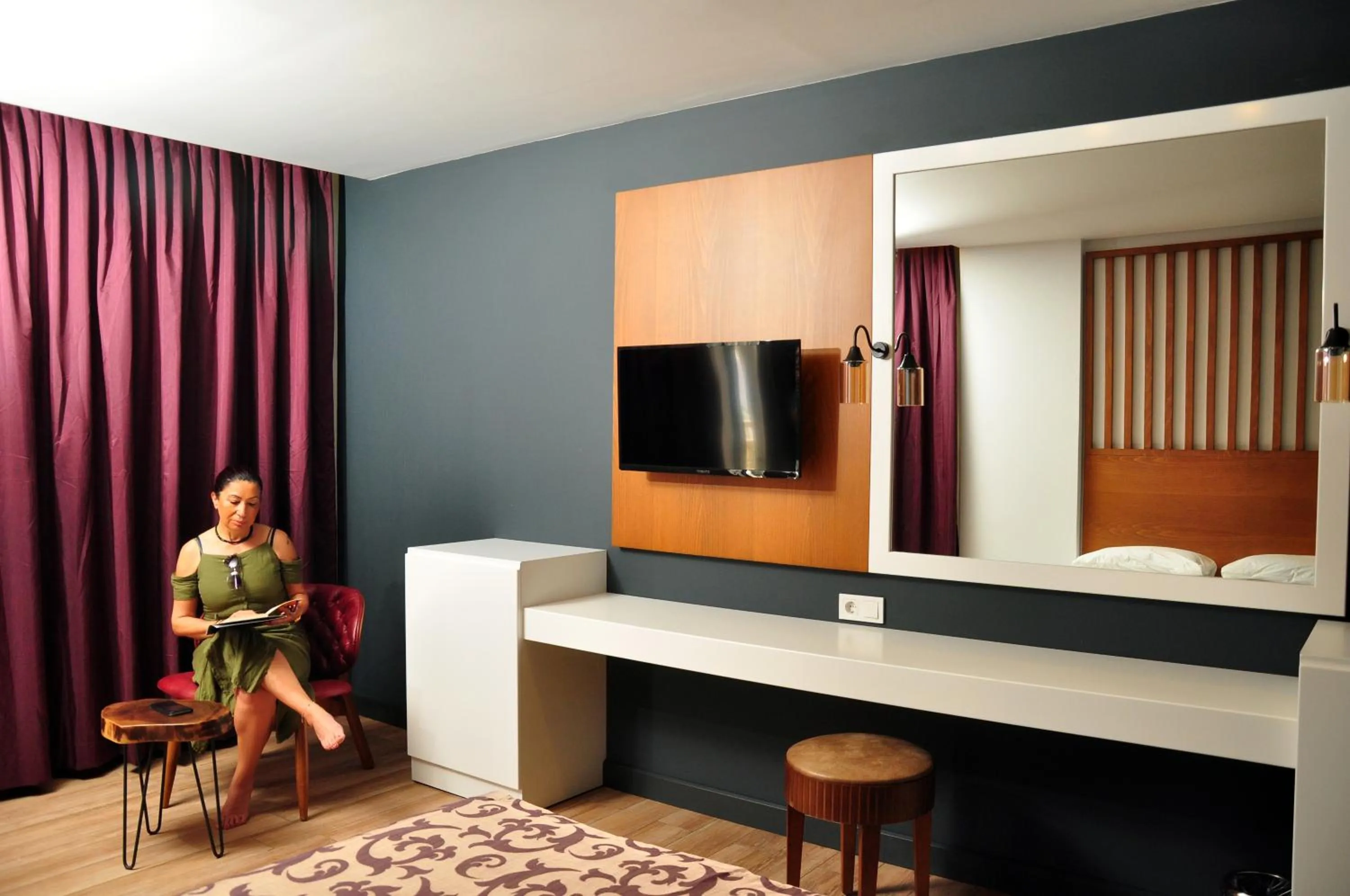 TV and multimedia in Sey Beach Hotel & Spa