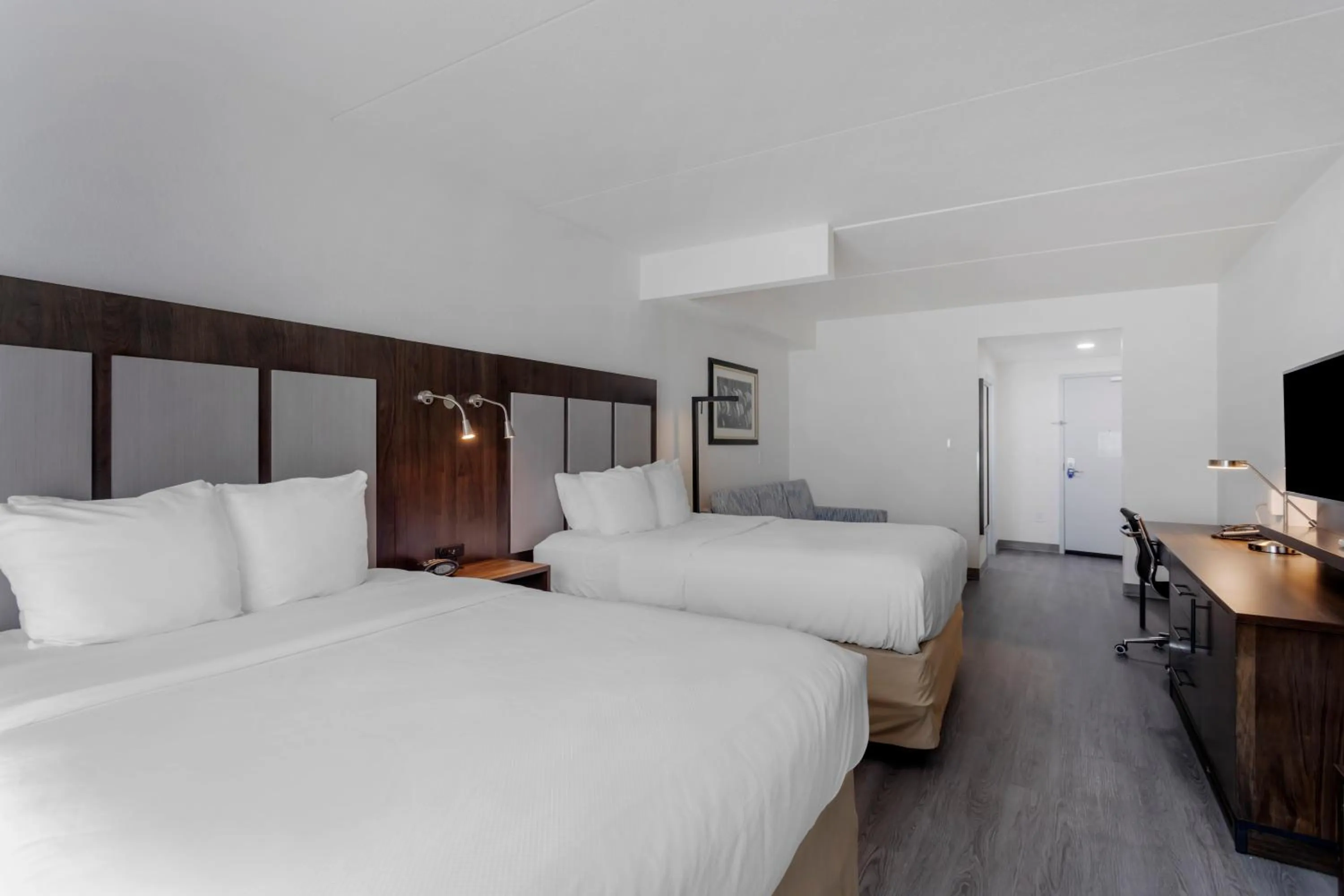 TV and multimedia, Bed in Comfort Suites Mt Juliet-Nashville Area