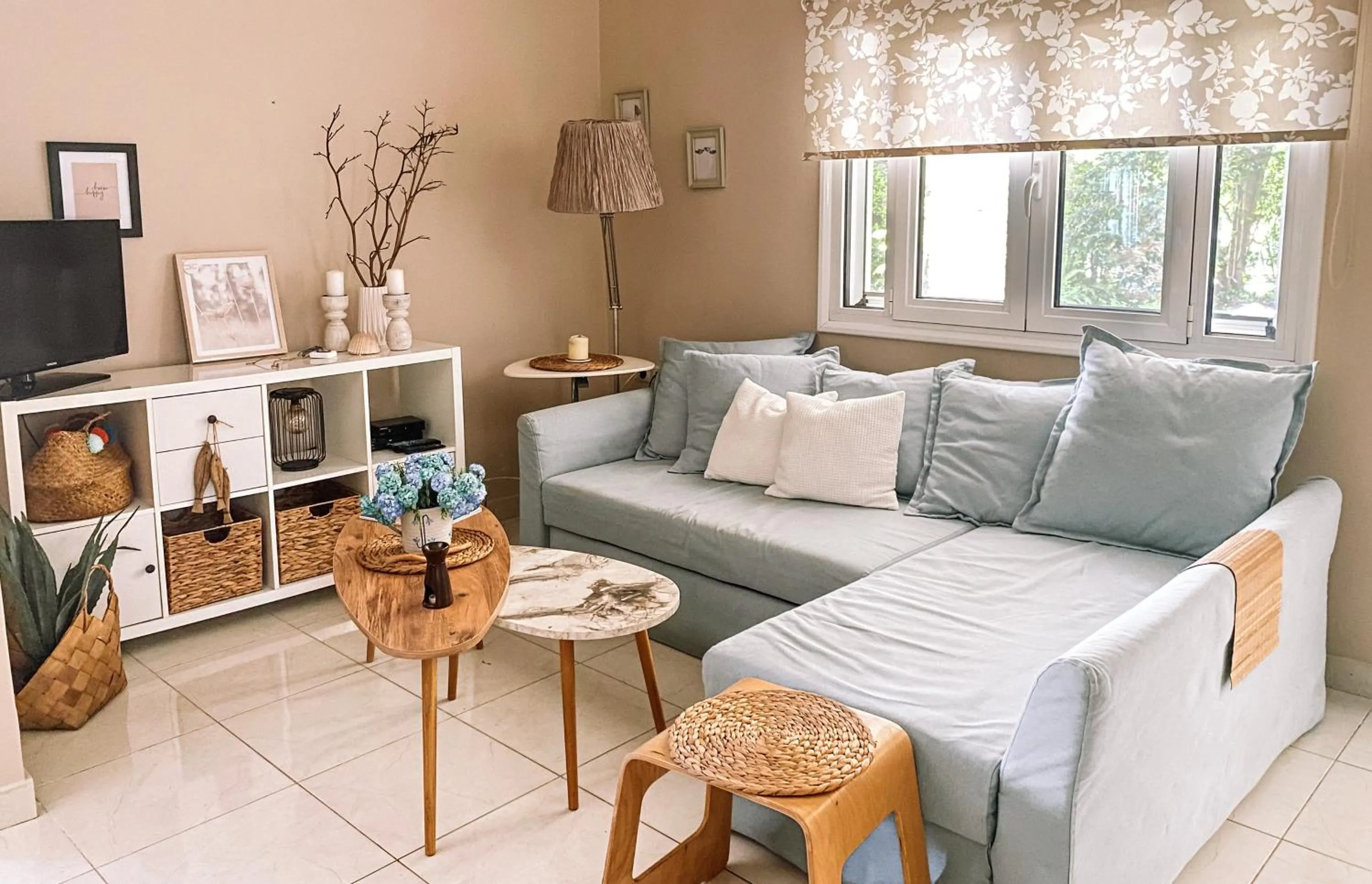 Seating area in Kaloudis Studios & Apartments