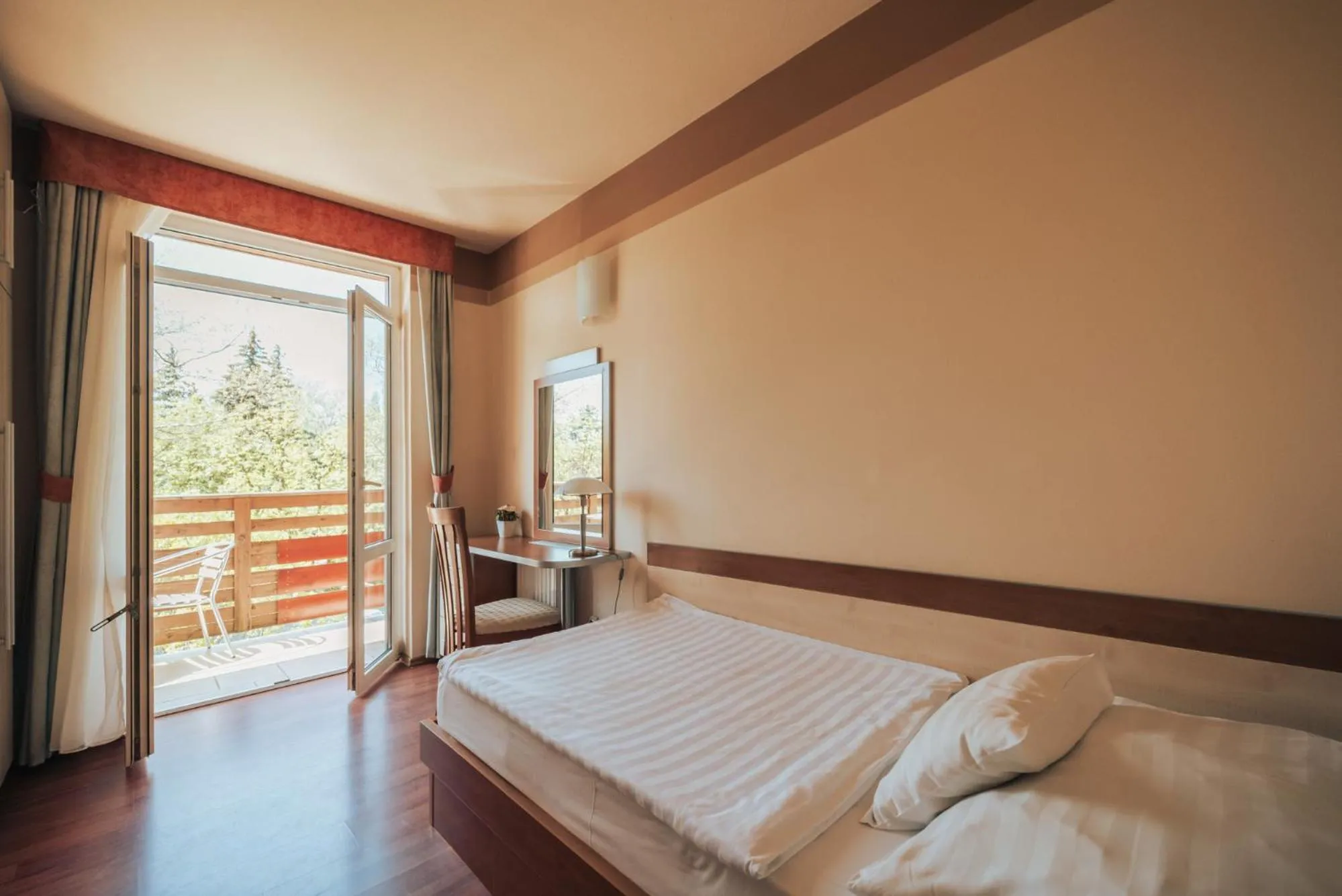Bed in Villa Dorottya
