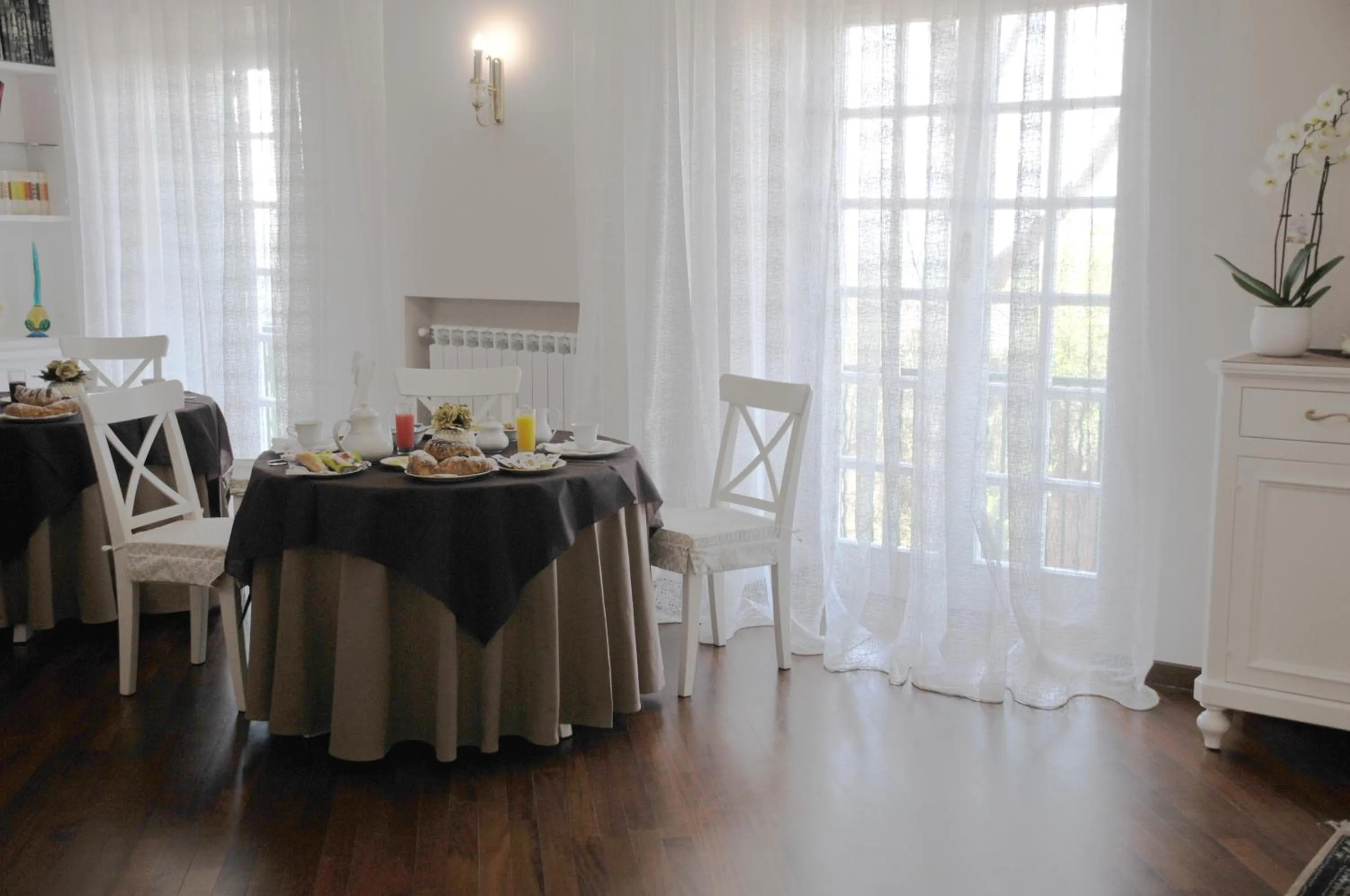 Breakfast in Antica Villa di Bruto