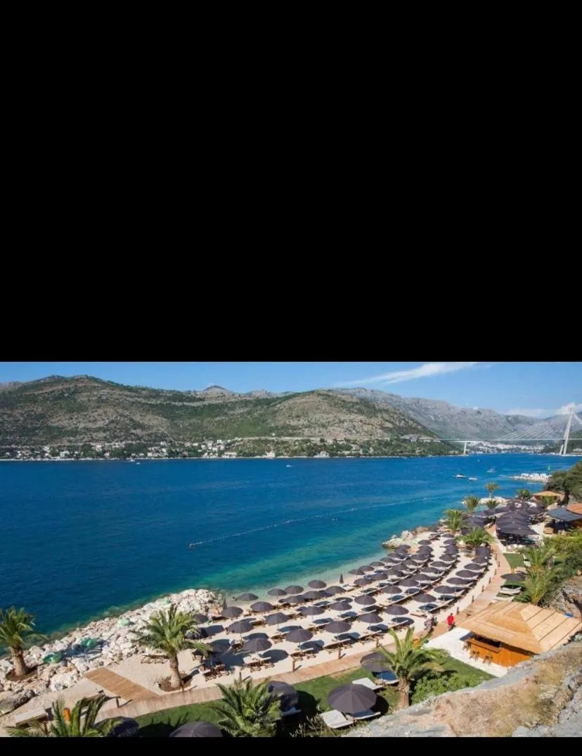 Aida Apartments and Rooms for couples and families FREE PARKING