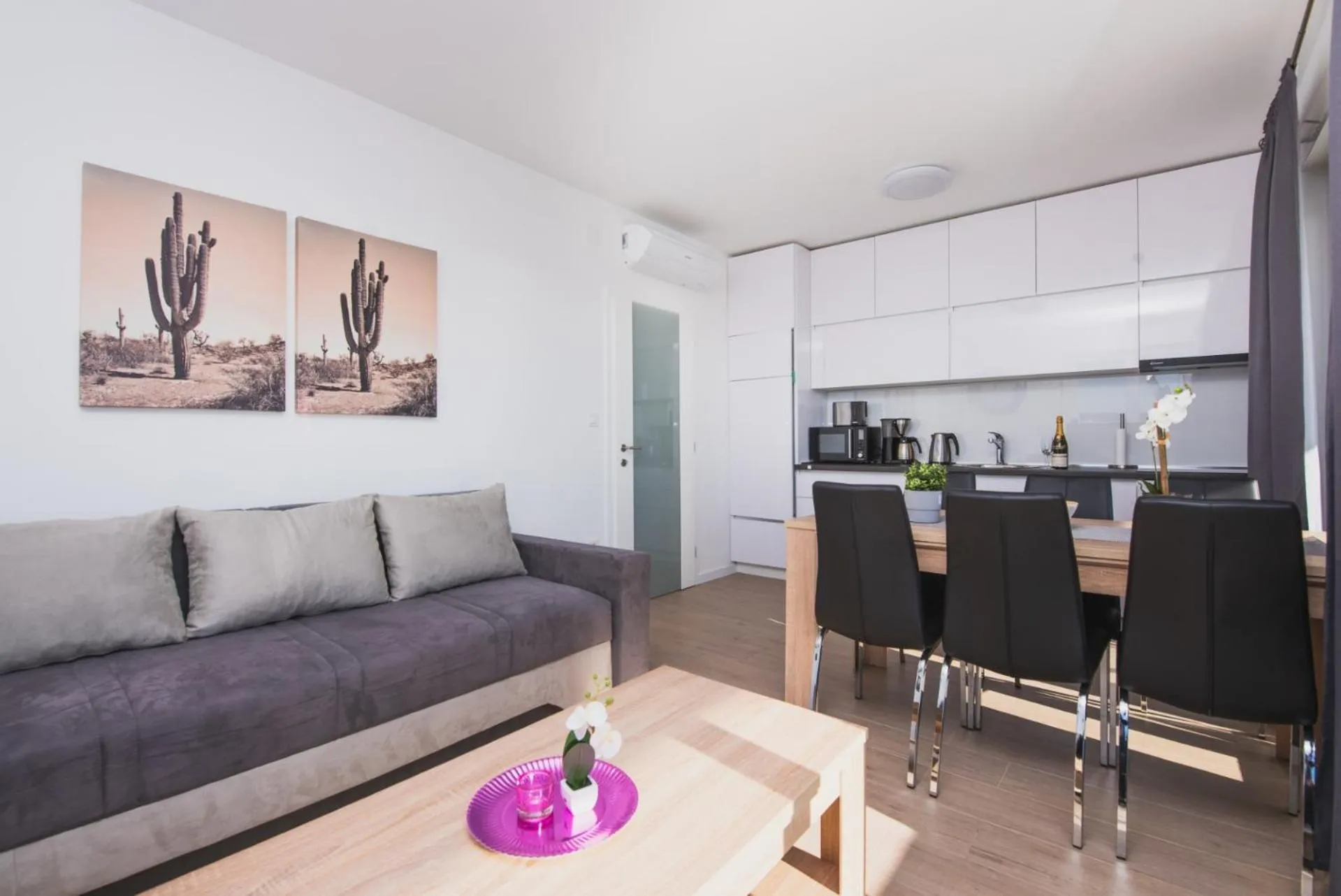 Living room in Pool Apartments Villa Dalia