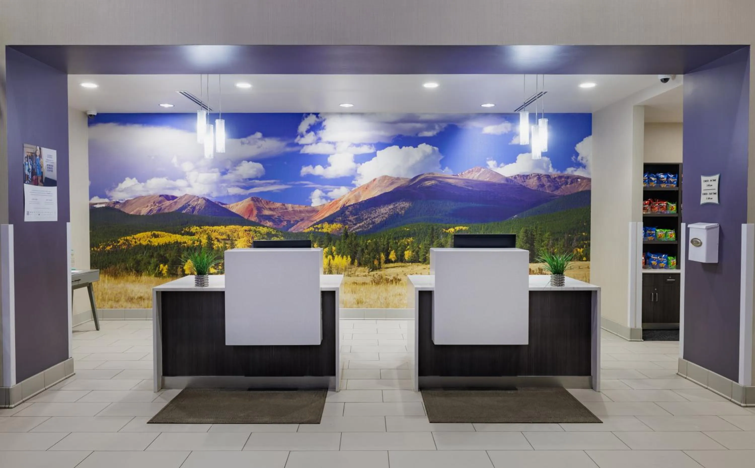 Lobby or reception in La Quinta Inn & Suites by Wyndham Fort Collins, Colorado