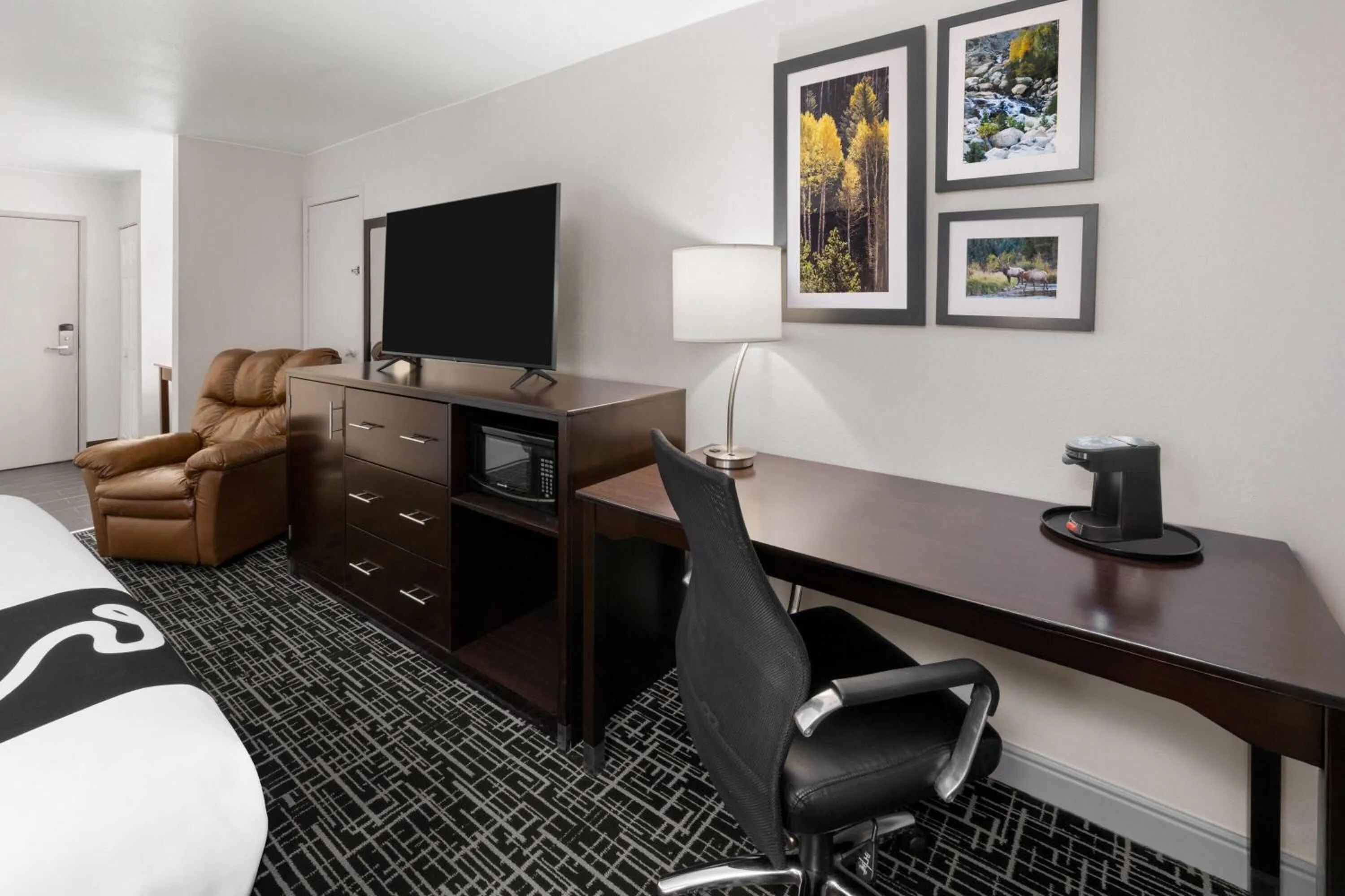 Photo of the whole room in La Quinta Inn & Suites by Wyndham Fort Collins, Colorado