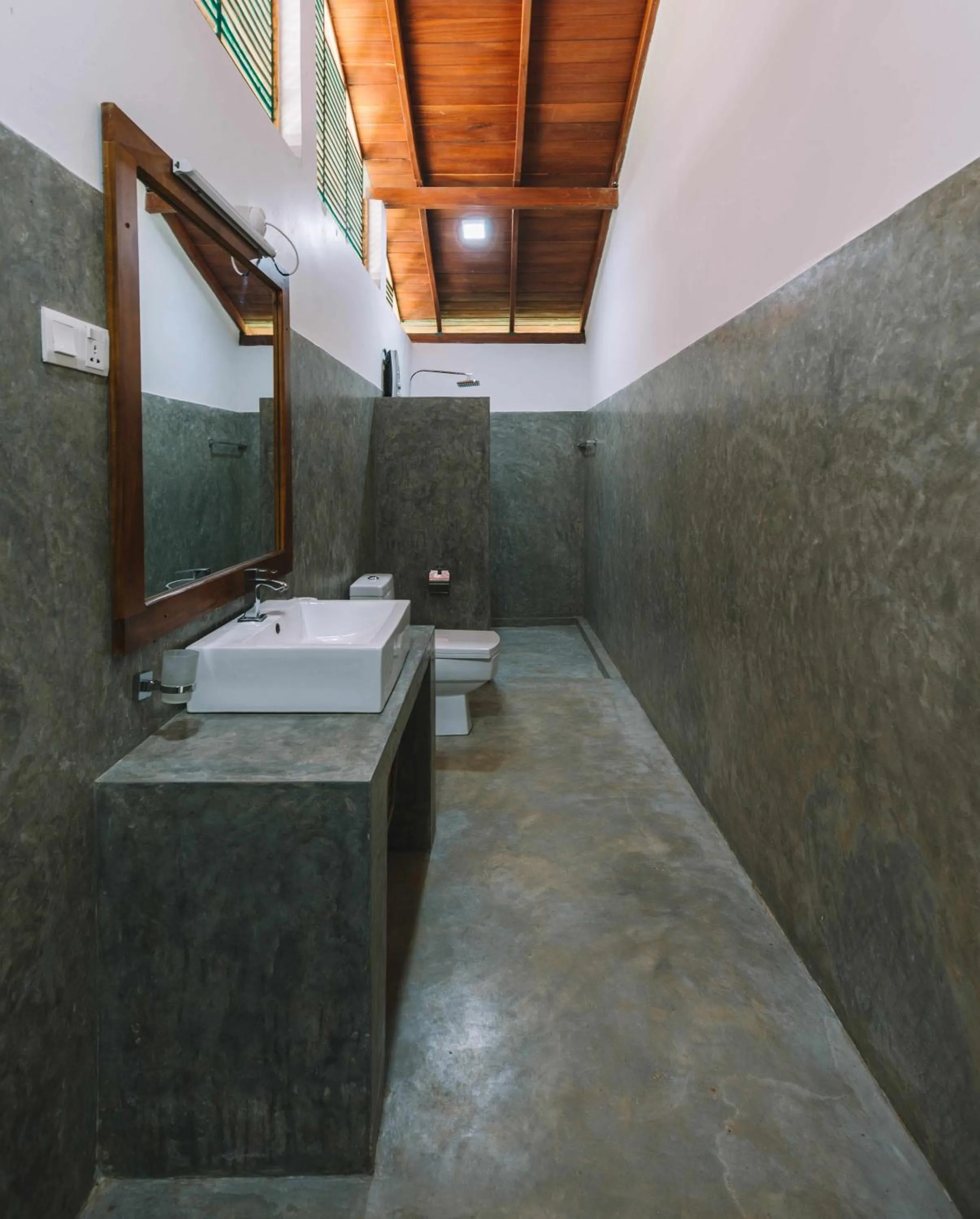 Property building in Jungle Paradise