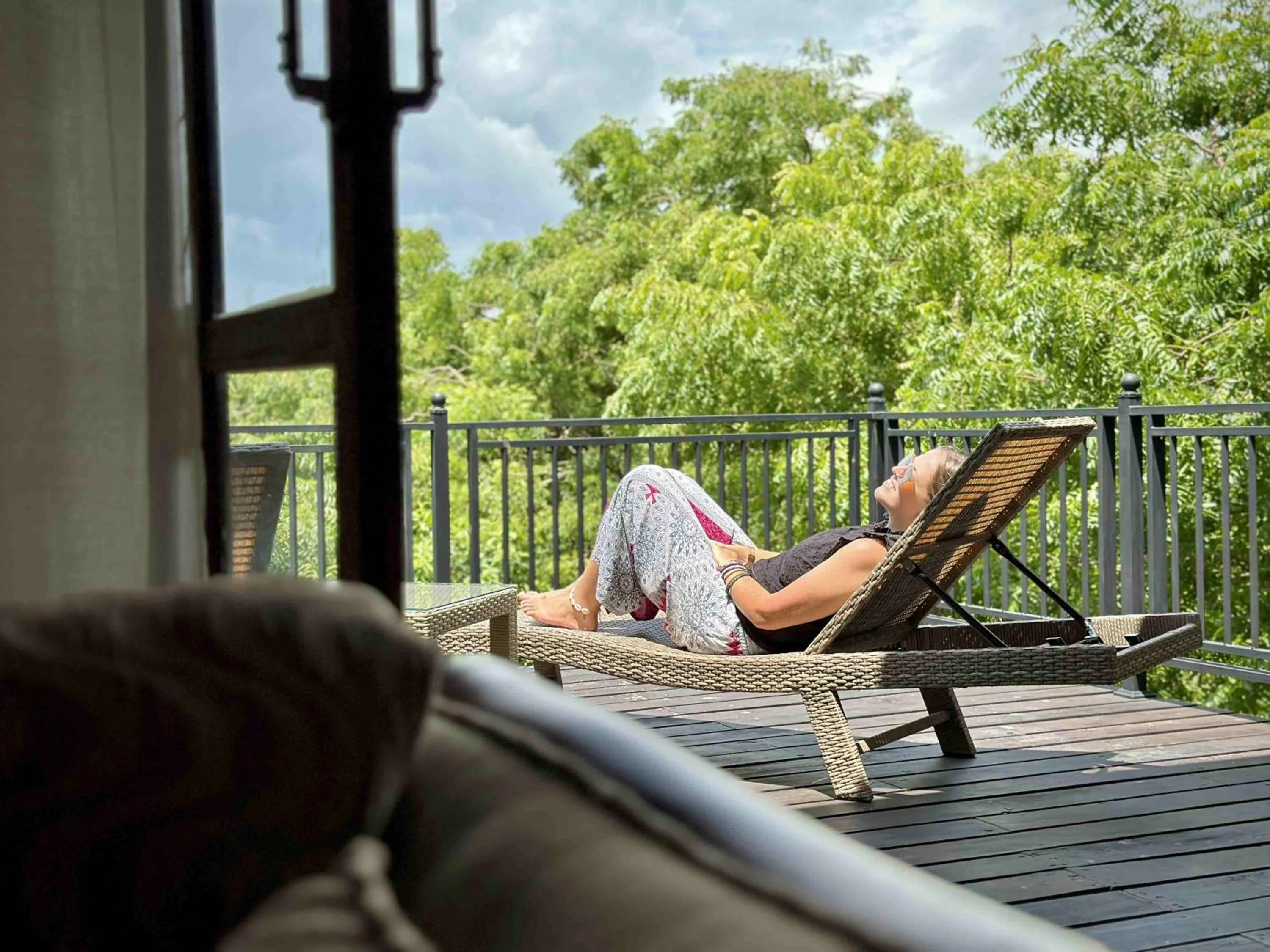 Property building in Jungle Paradise