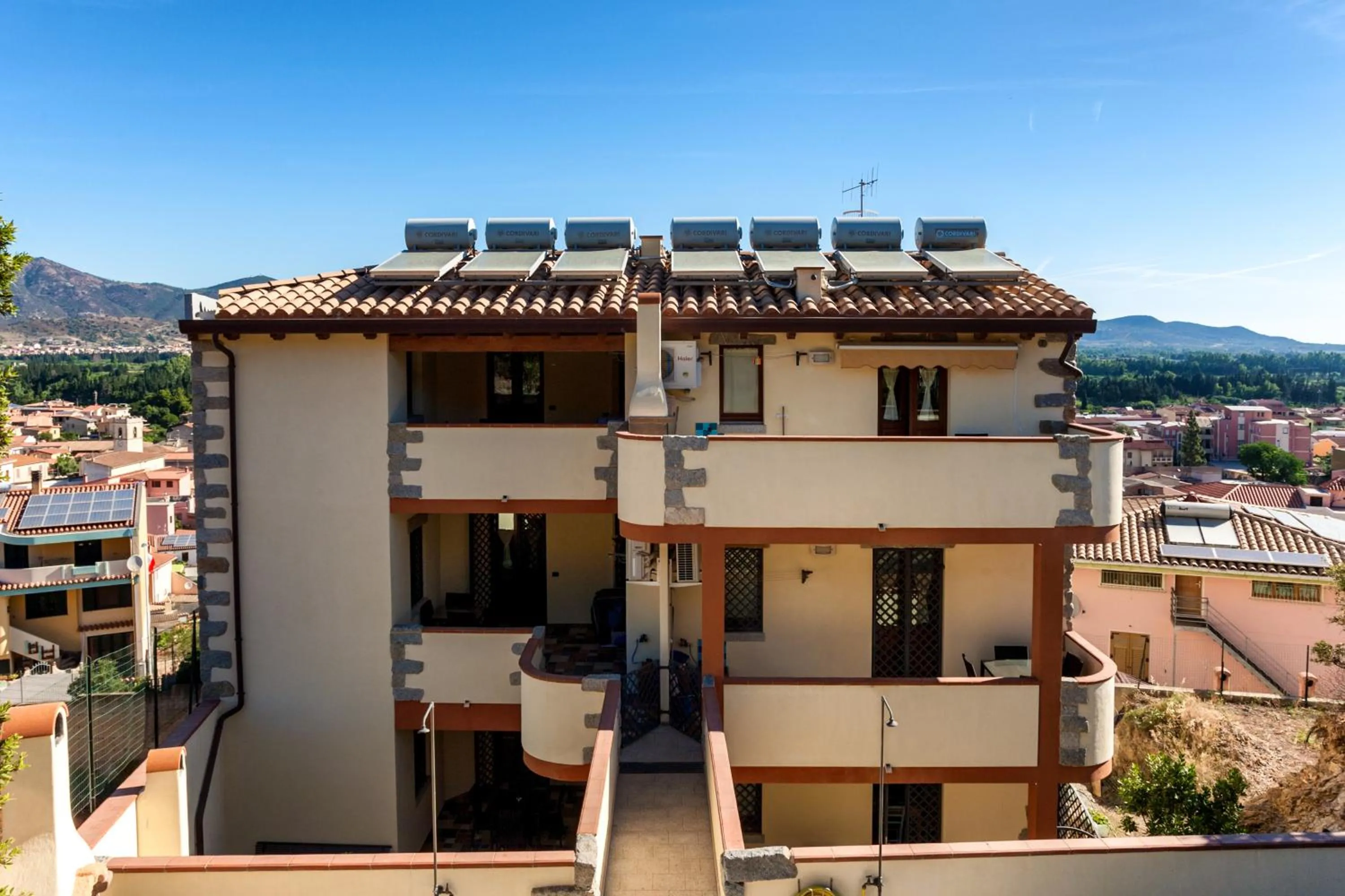 Property building in Residenza Petrera