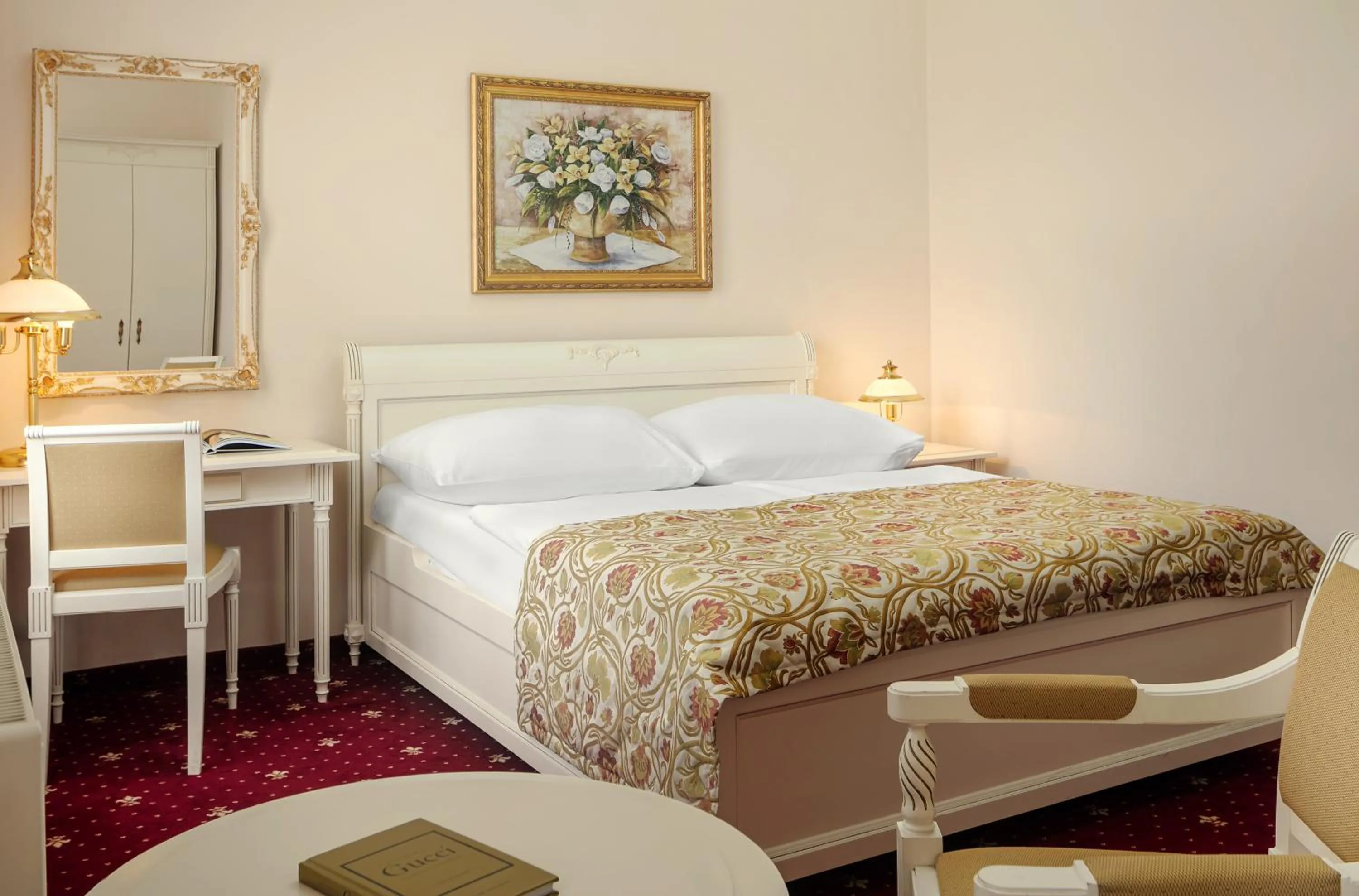 Bed in Alqush Downtown Hotel