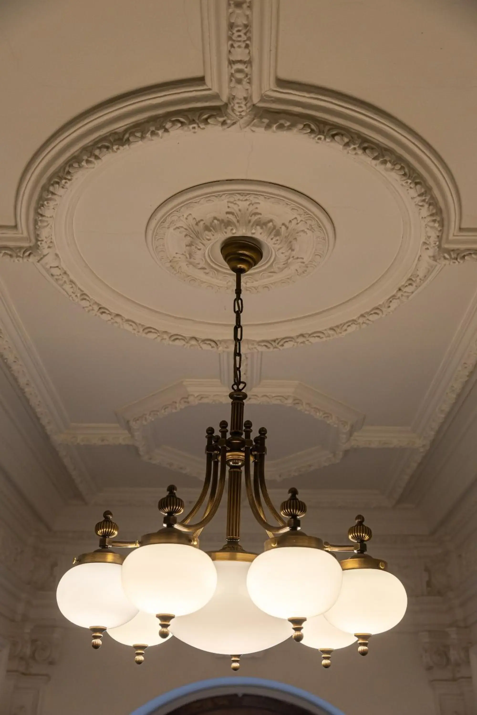 Property building in Alqush Downtown Hotel Property building in Alqush Downtown Hotel