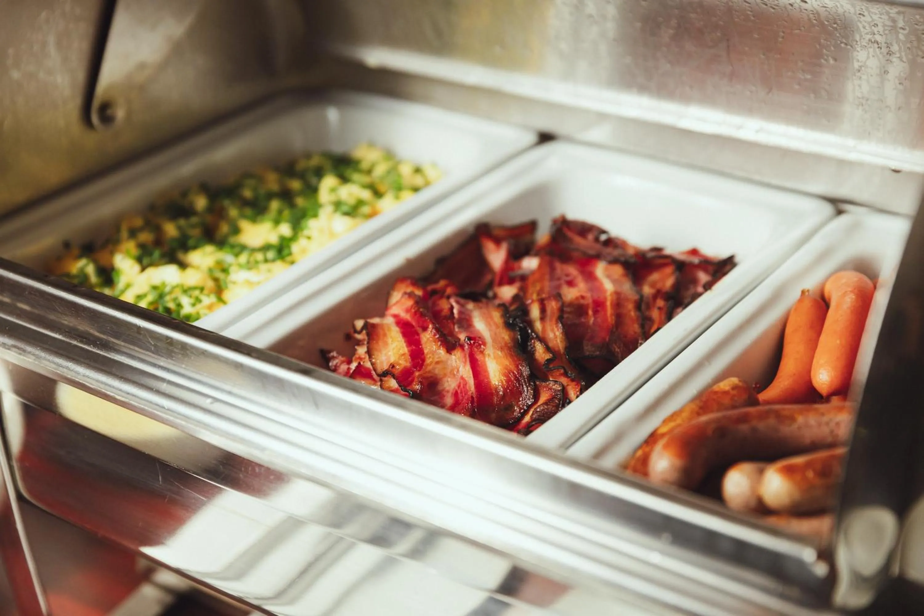 Breakfast in Alqush Downtown Hotel