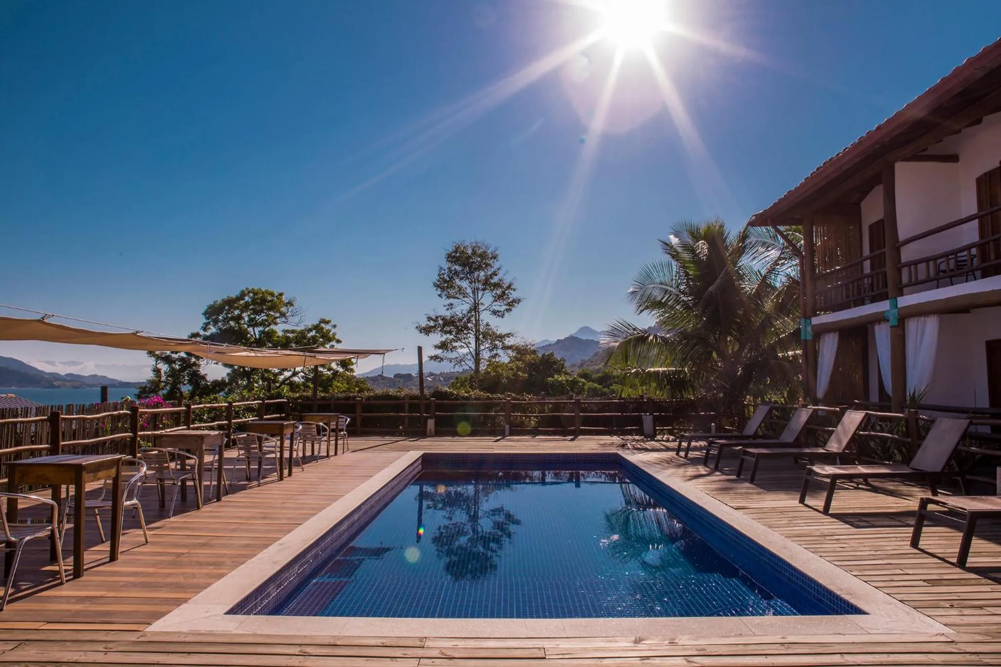 Swimming pool in Pousada Refugio da Harmonia