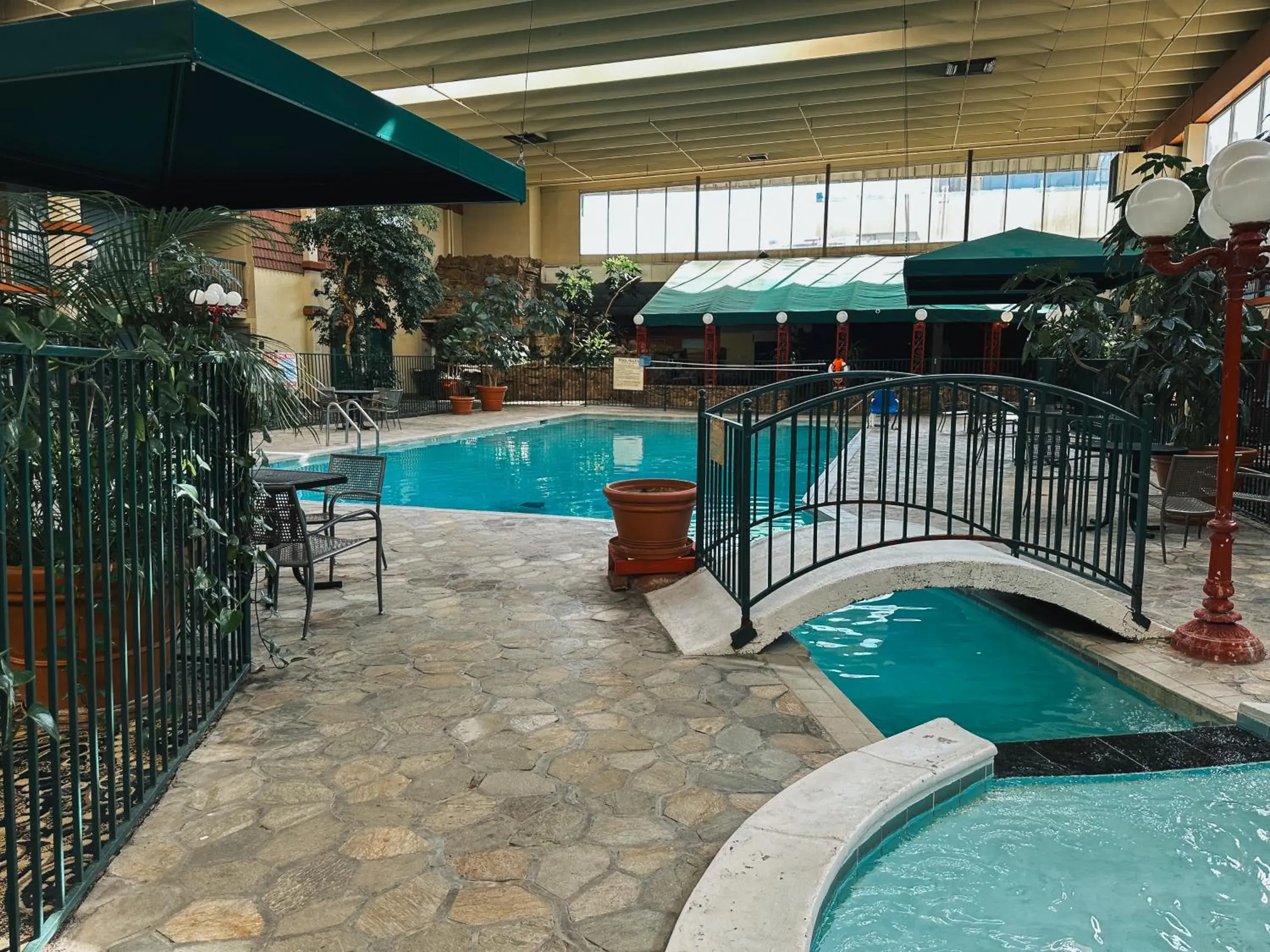 Pool view in Clarion Inn Pool view in Clarion Inn