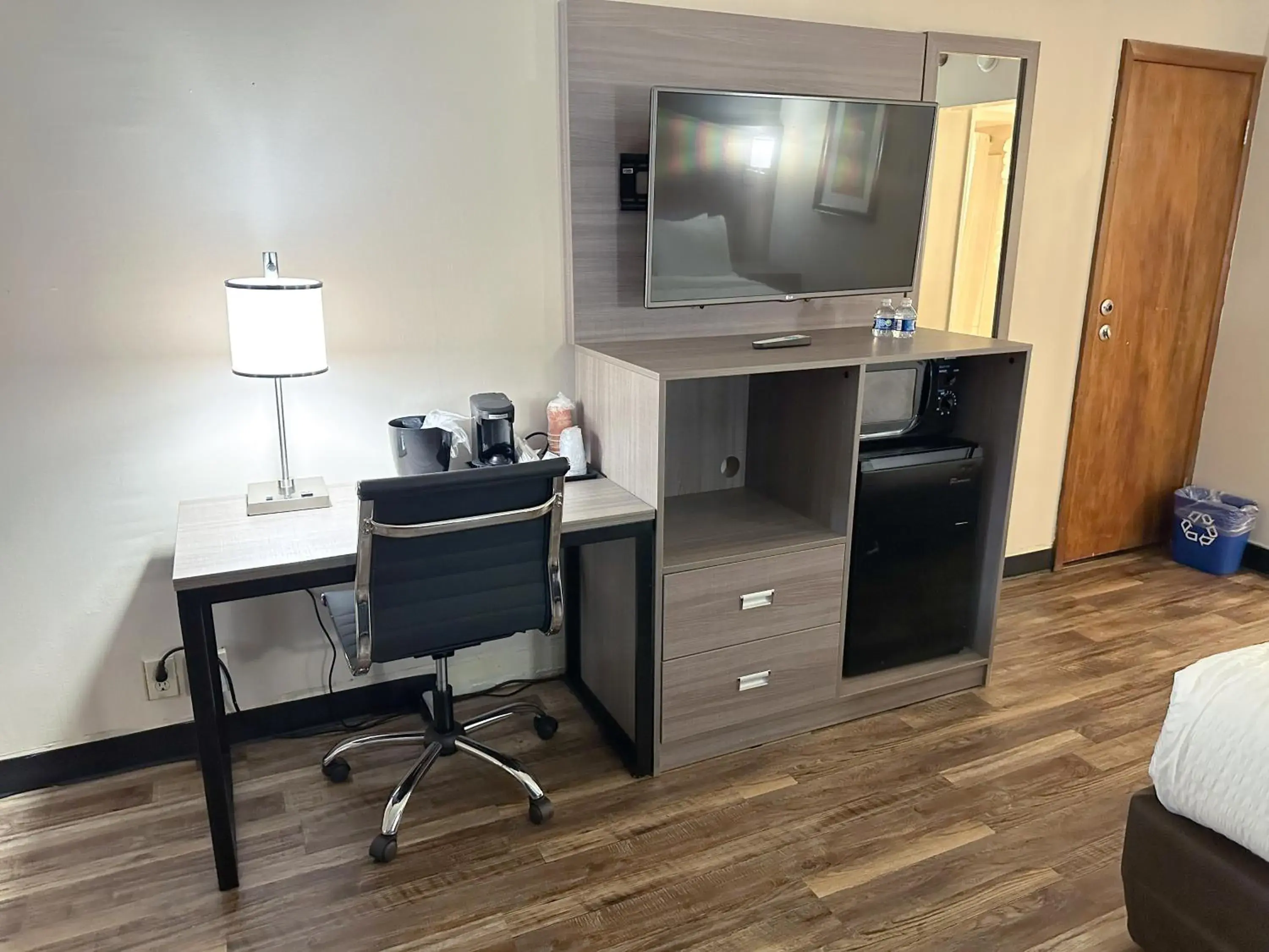 View (from property/room) in Clarion Inn View (from property/room) in Clarion Inn