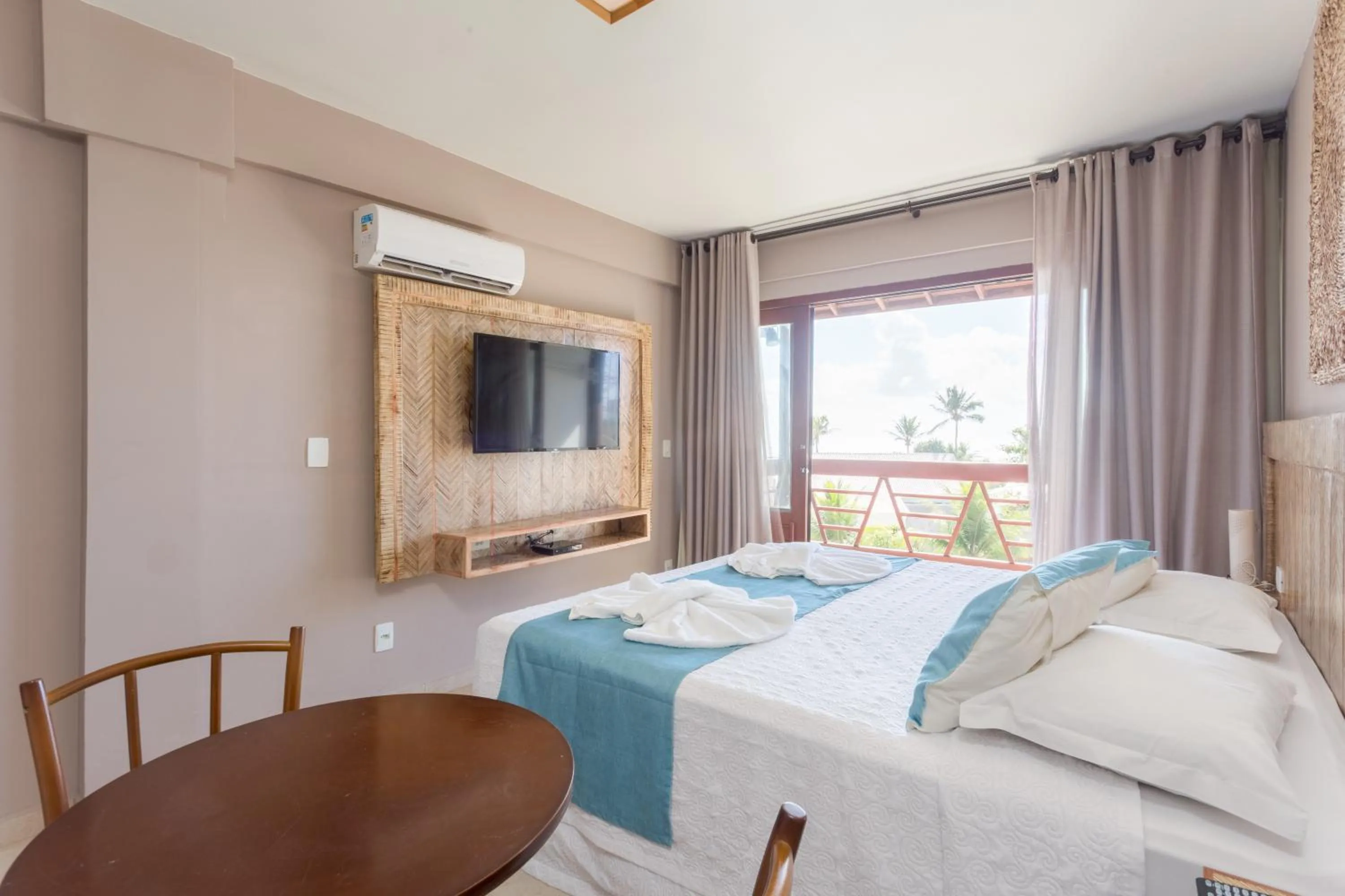 Photo of the whole room, Bed in Pousada Iandê