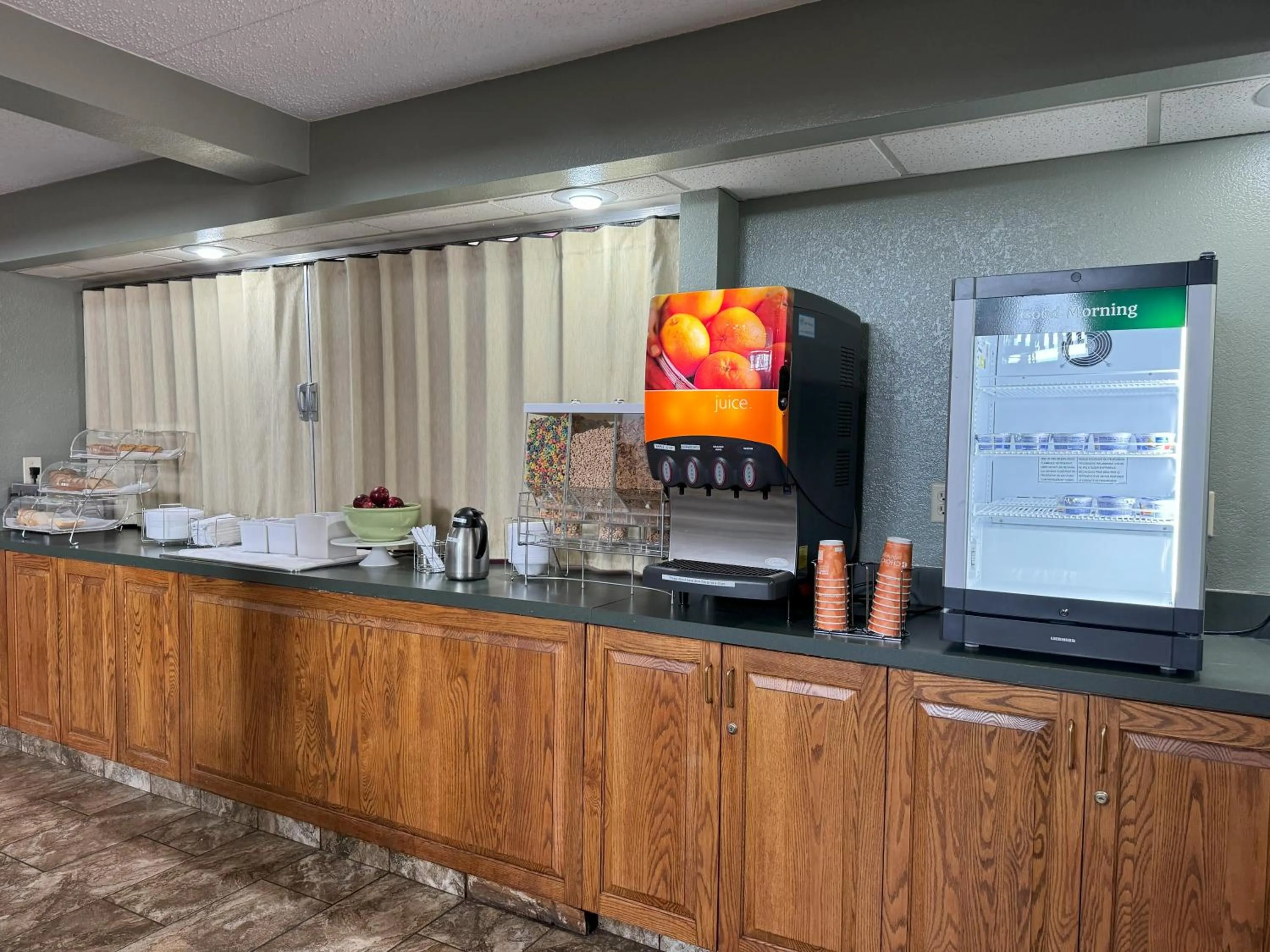 Breakfast in Quality Inn Mason Near Kings Island