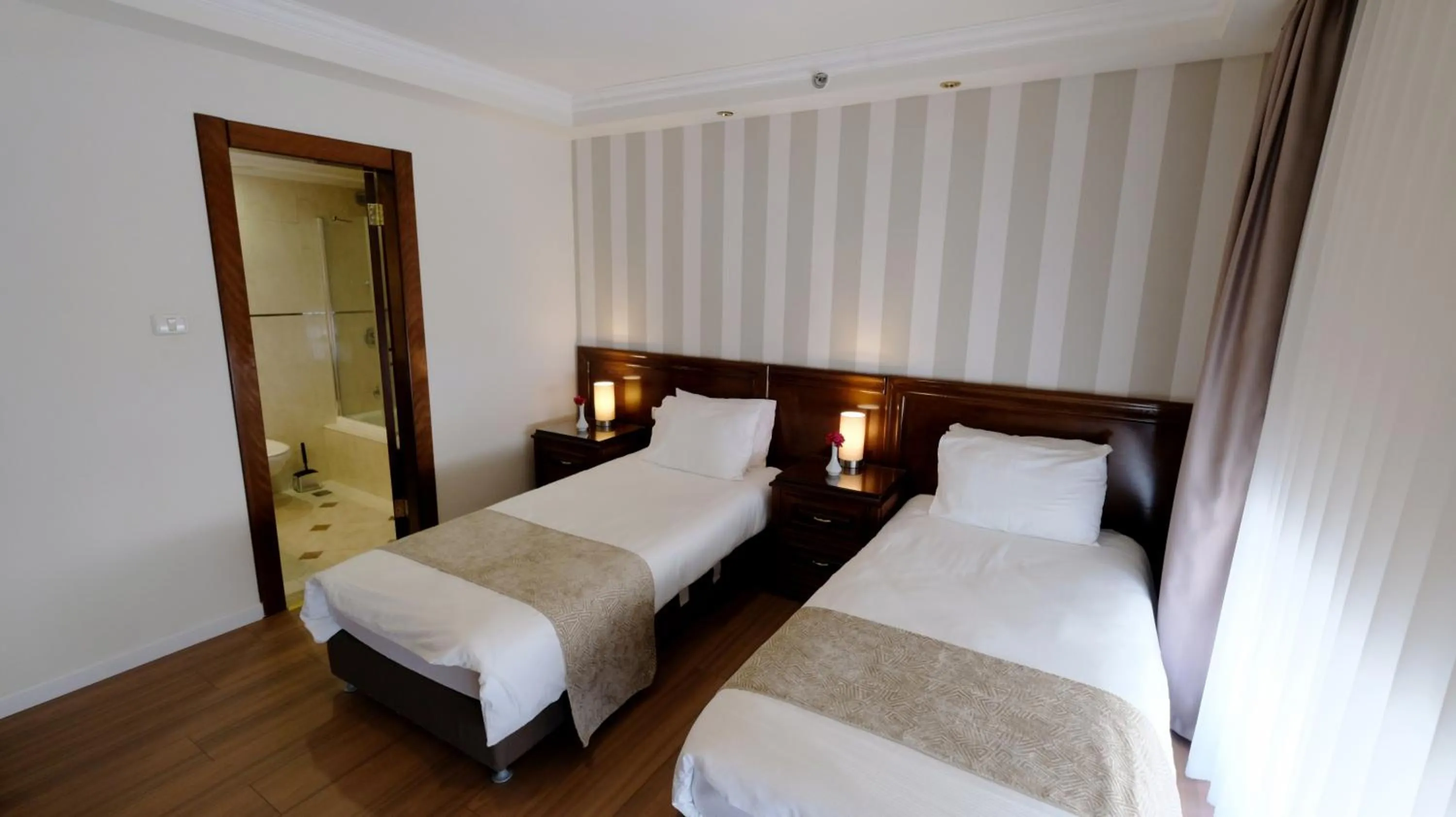 Photo of the whole room, Bed in Christmas Hotel - Jerusalem