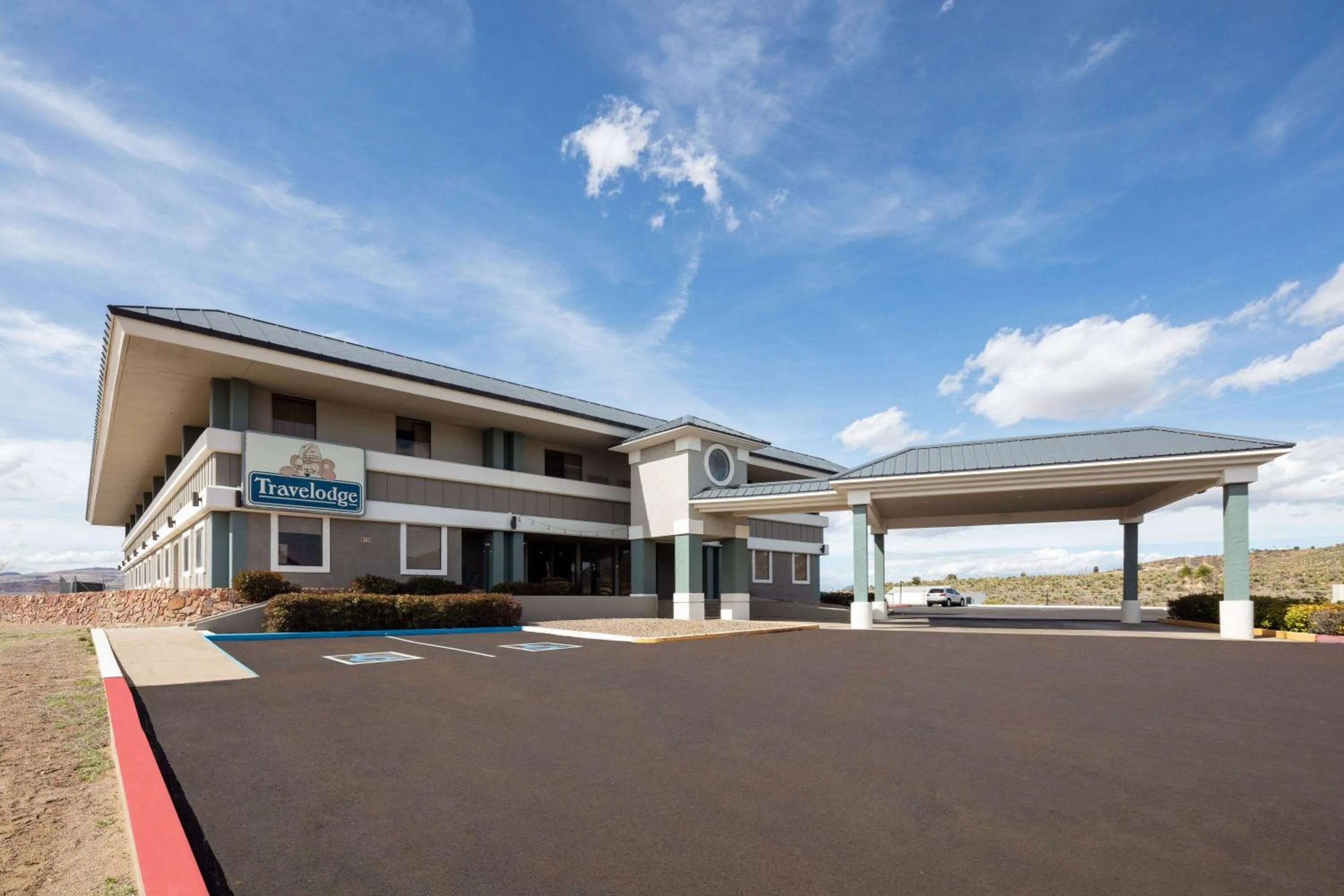 Property building in Travelodge by Wyndham Globe AZ