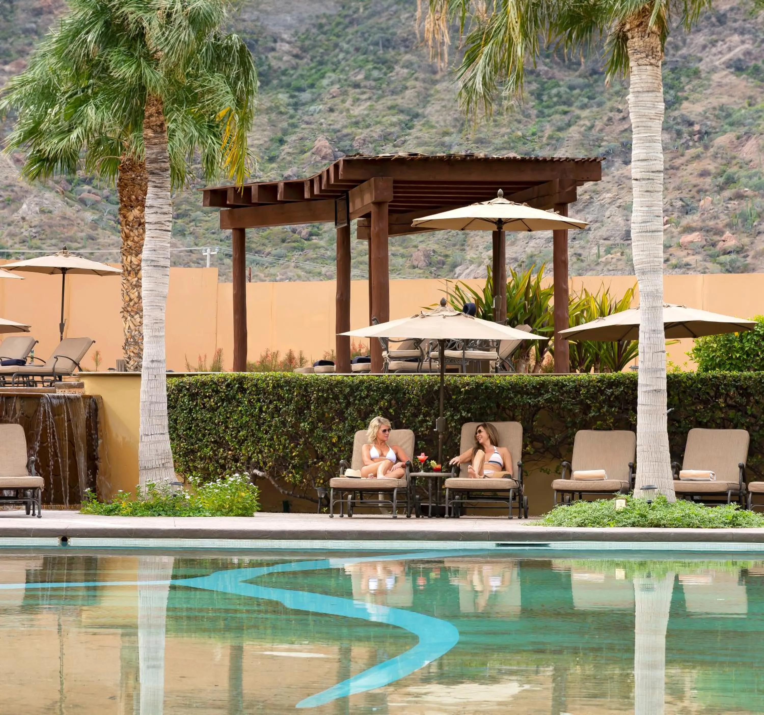 Swimming pool in Villa del Palmar at the Islands of Loreto