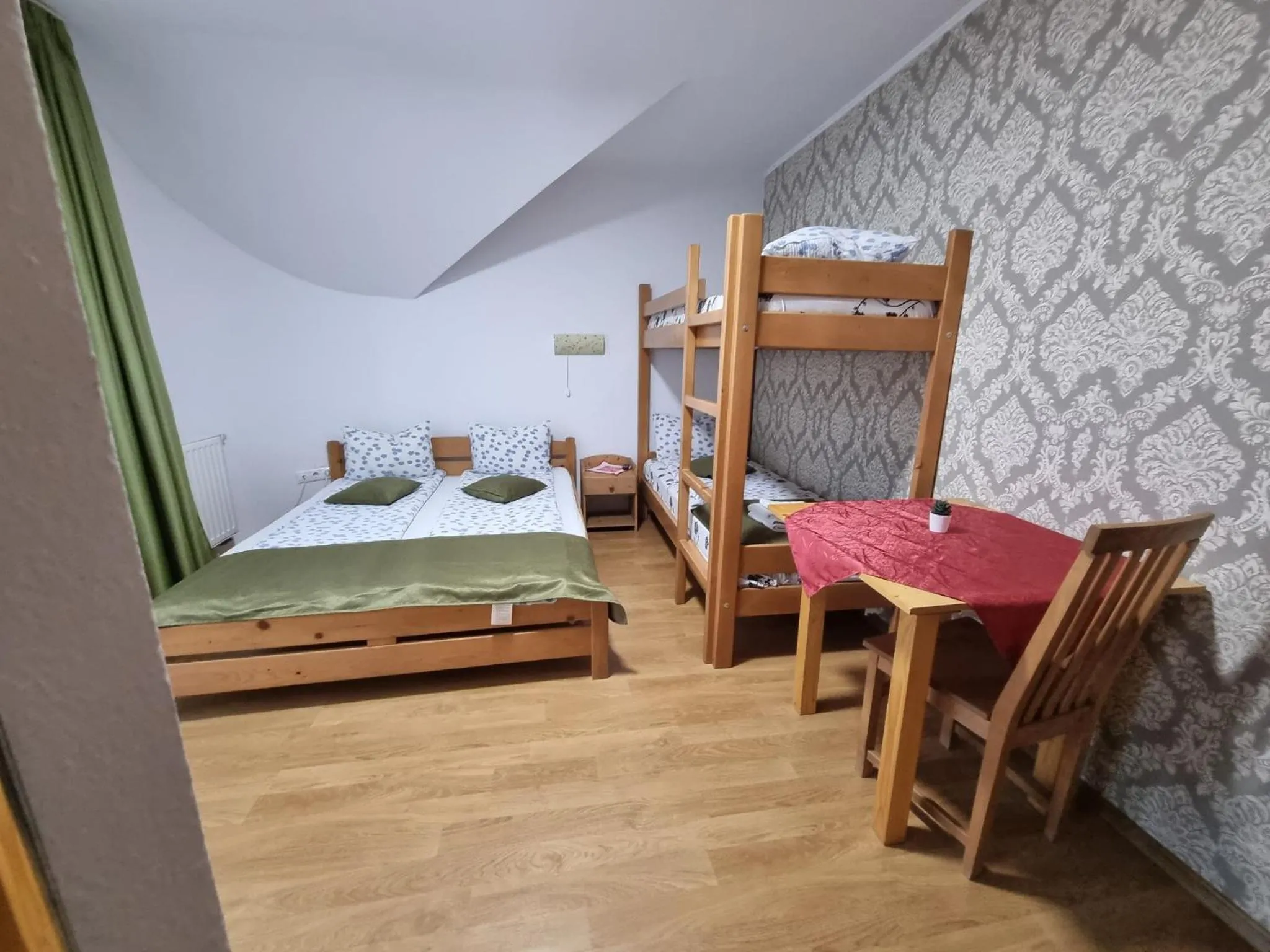 Bed in Kincses Panzió