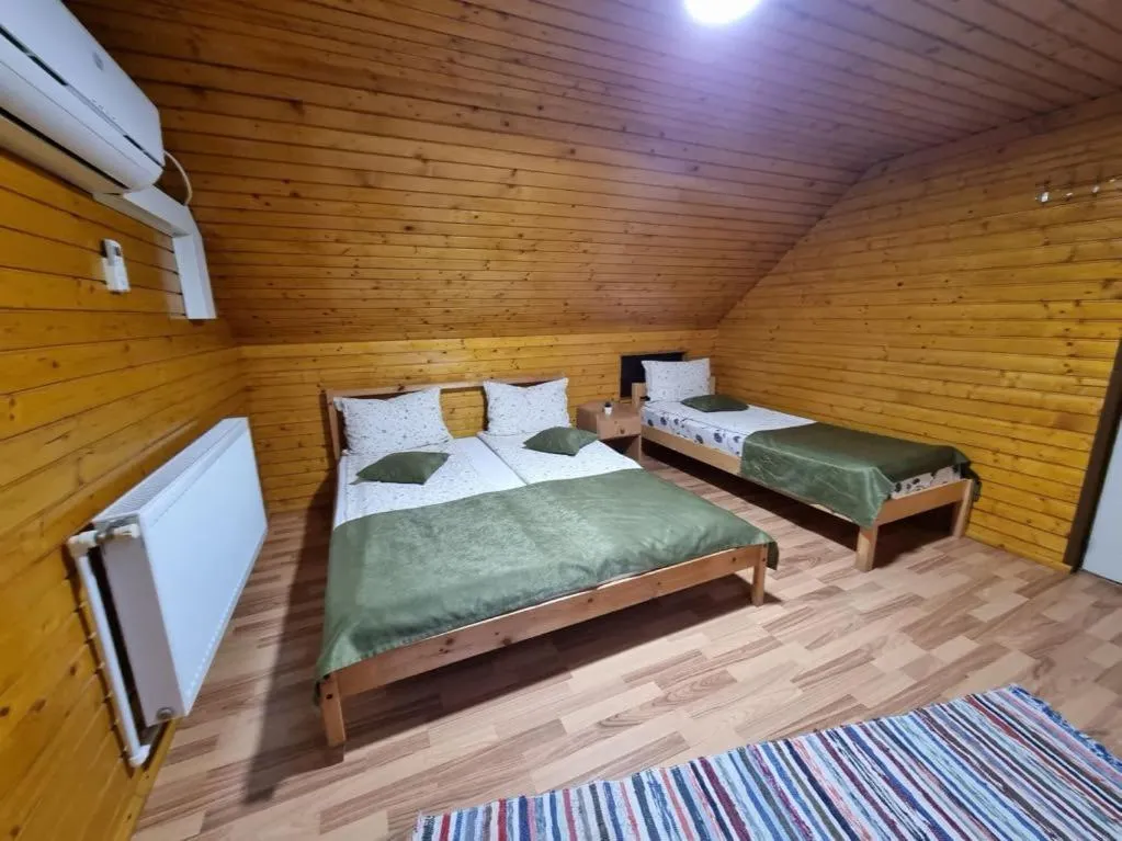 Bed in Kincses Panzió