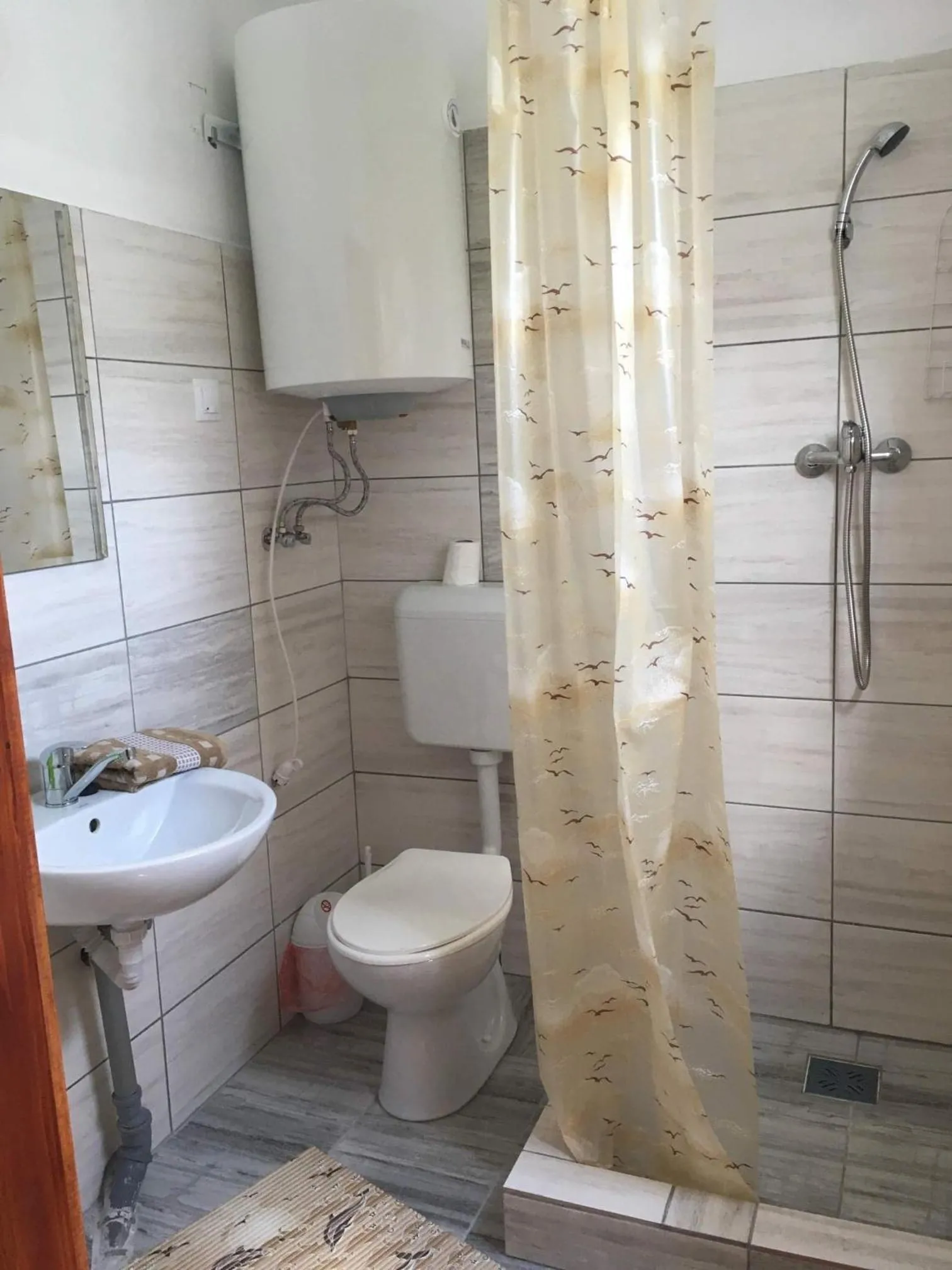 Bathroom in Kincses Panzió
