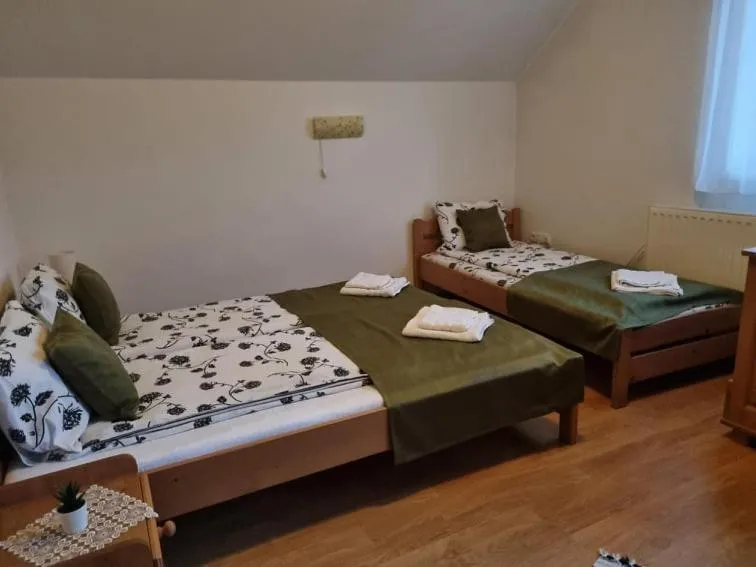Bed in Kincses Panzió