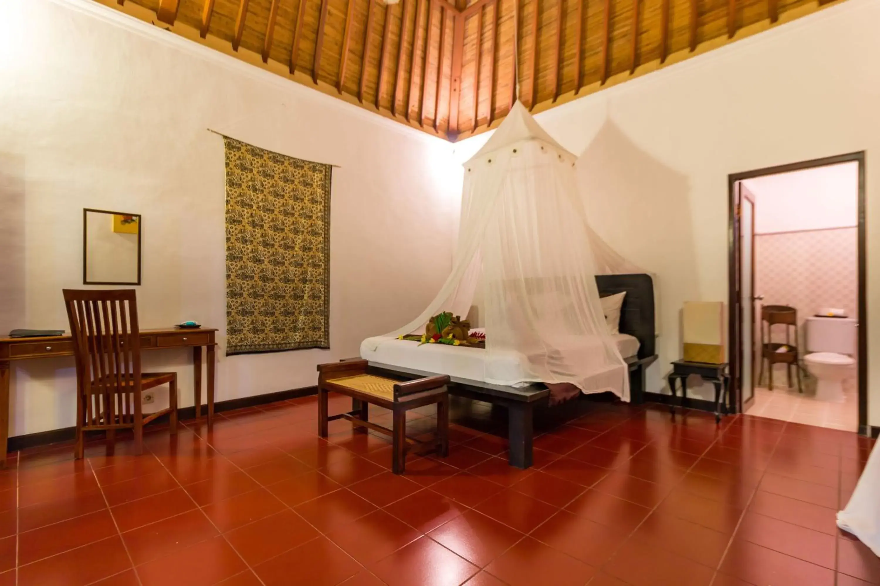 Deluxe Room with Pool View in Tropical Bali Hotel Deluxe Room with Pool View in Tropical Bali Hotel