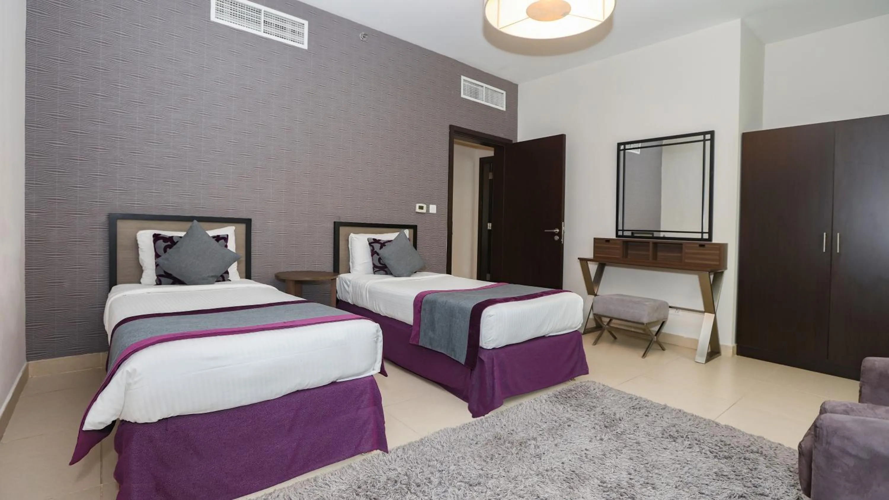 Bedroom, Bed in Nassima Tower Hotel Apartments