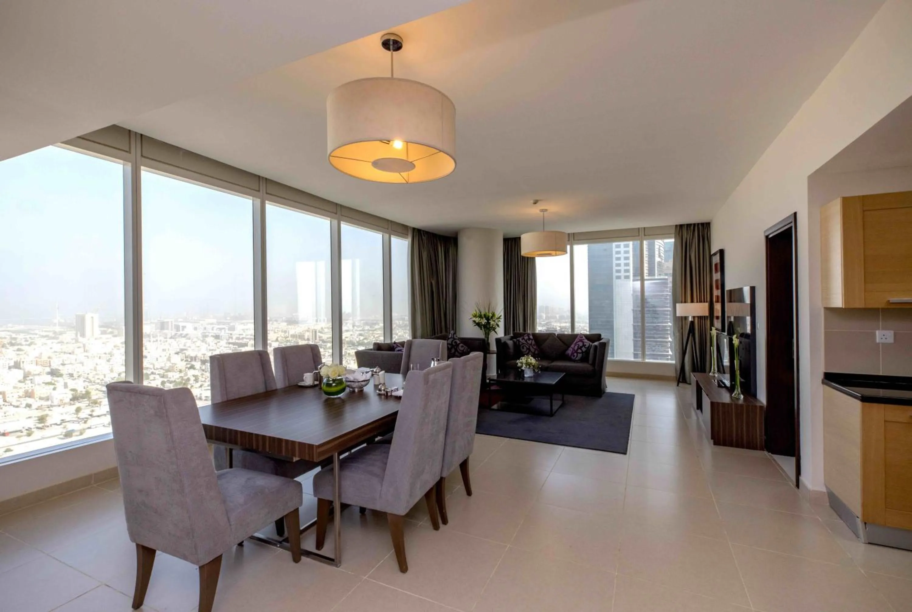 Living room in Nassima Tower Hotel Apartments