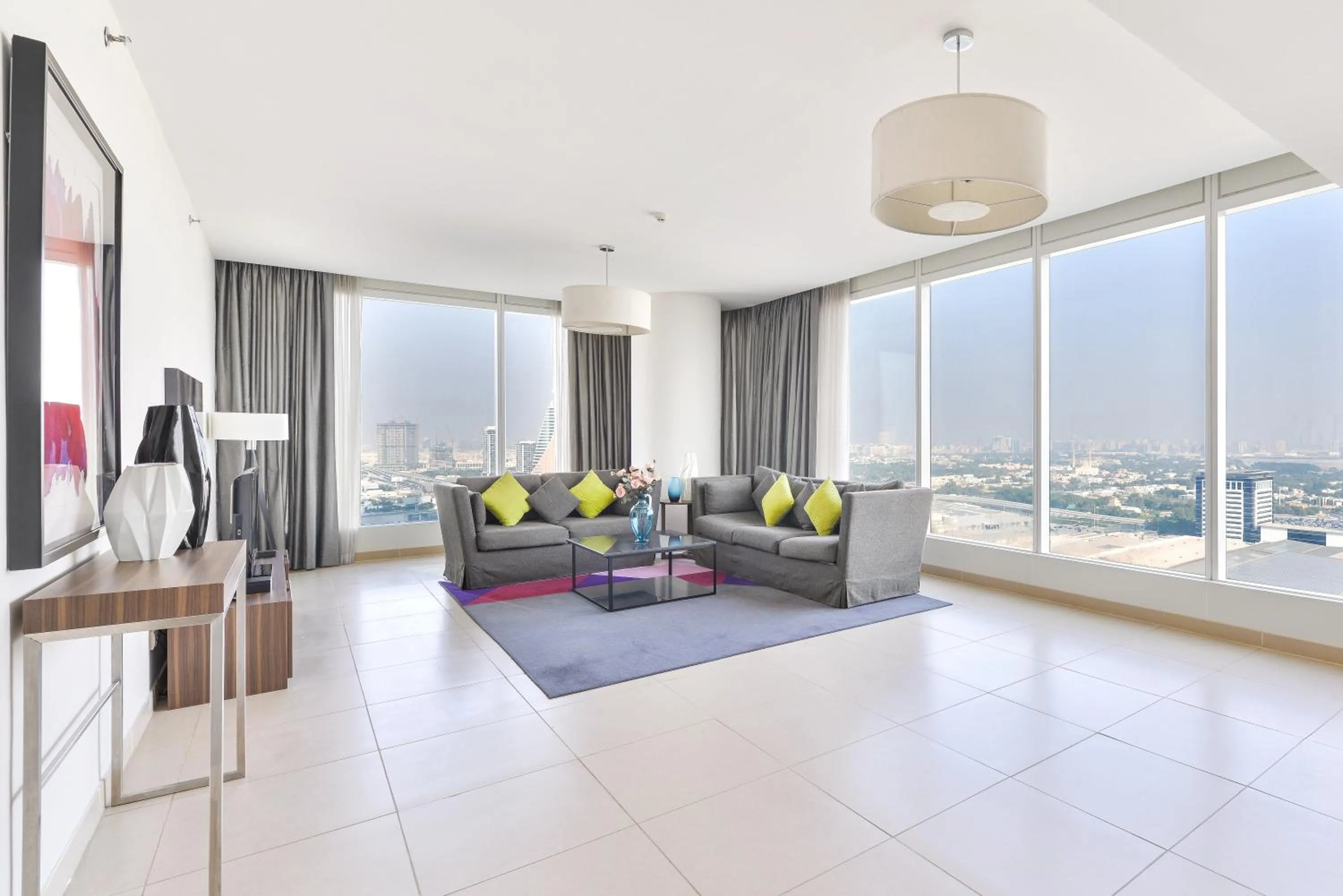 Living room in Nassima Tower Hotel Apartments