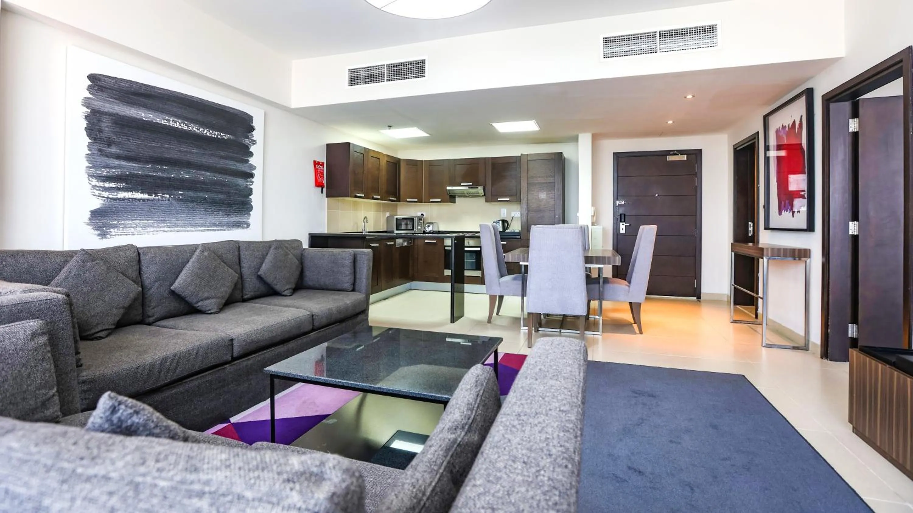 Living room in Nassima Tower Hotel Apartments